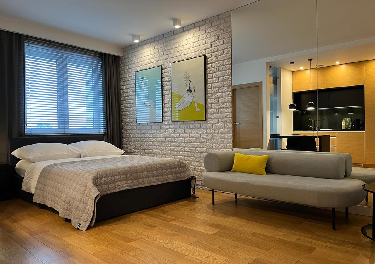 Studio Apartment photo 1