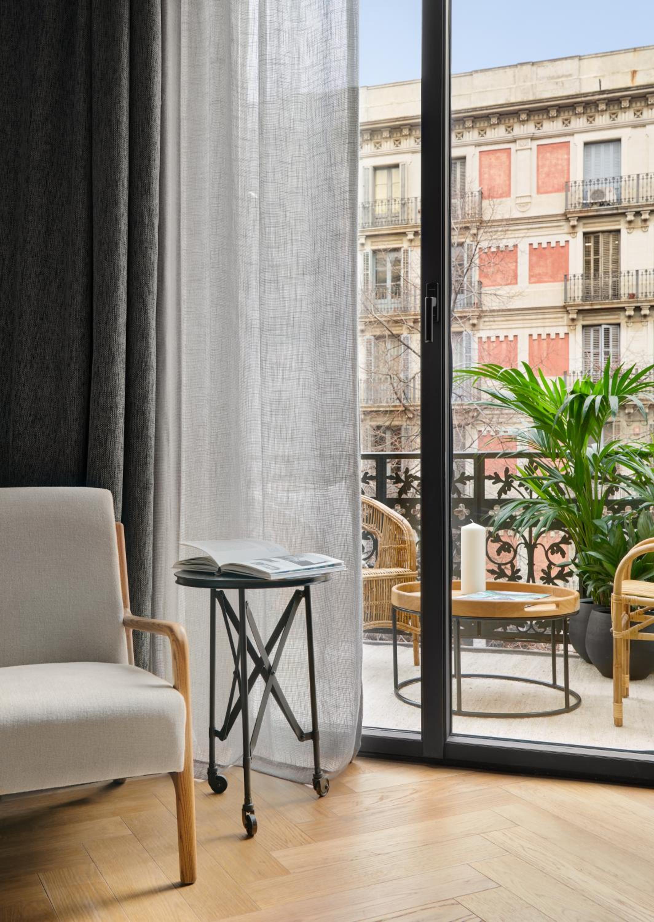 Superior Double or Twin Room with Terrace thumbnail 5