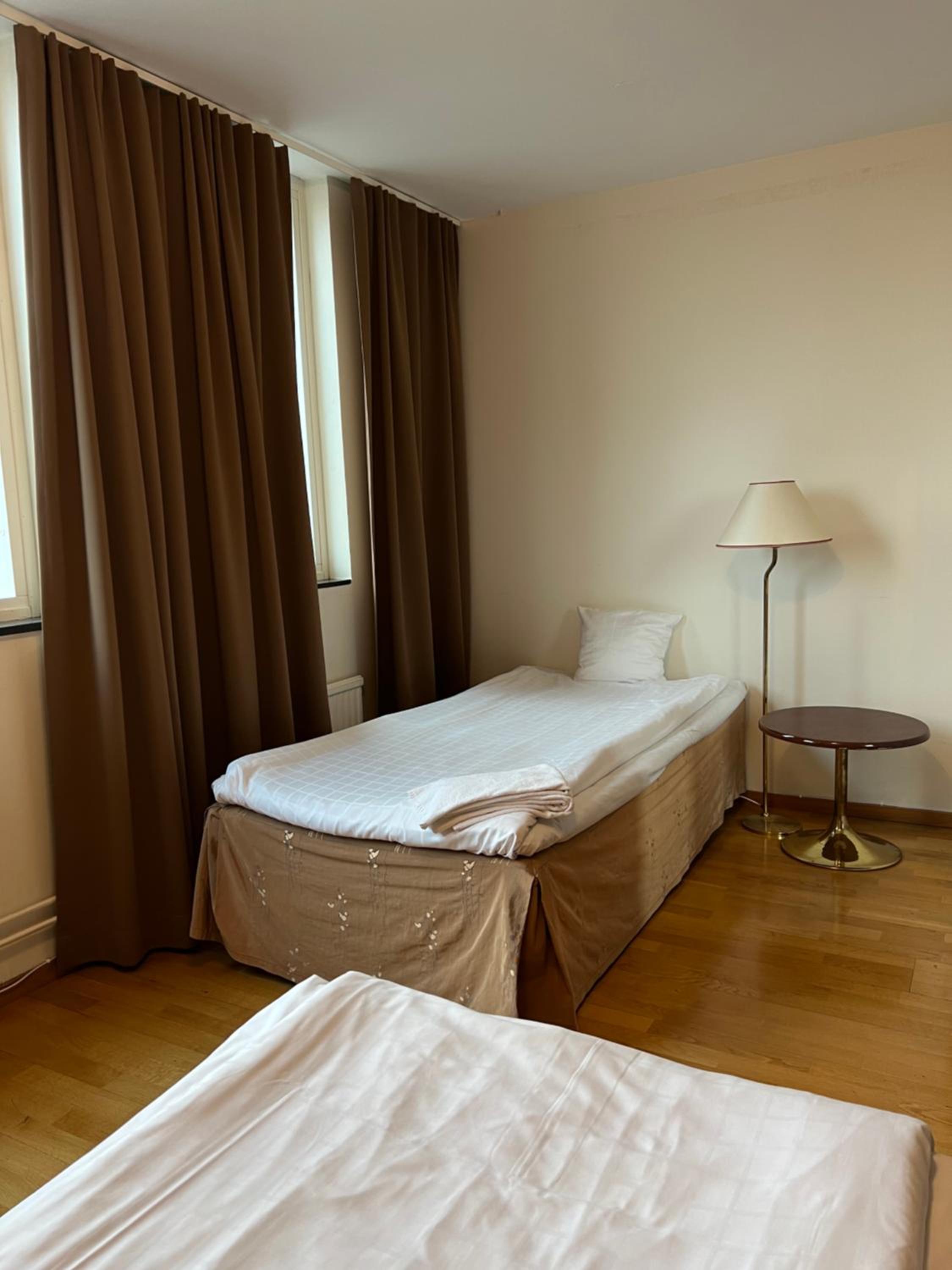 Budget Triple Room - Photo 11