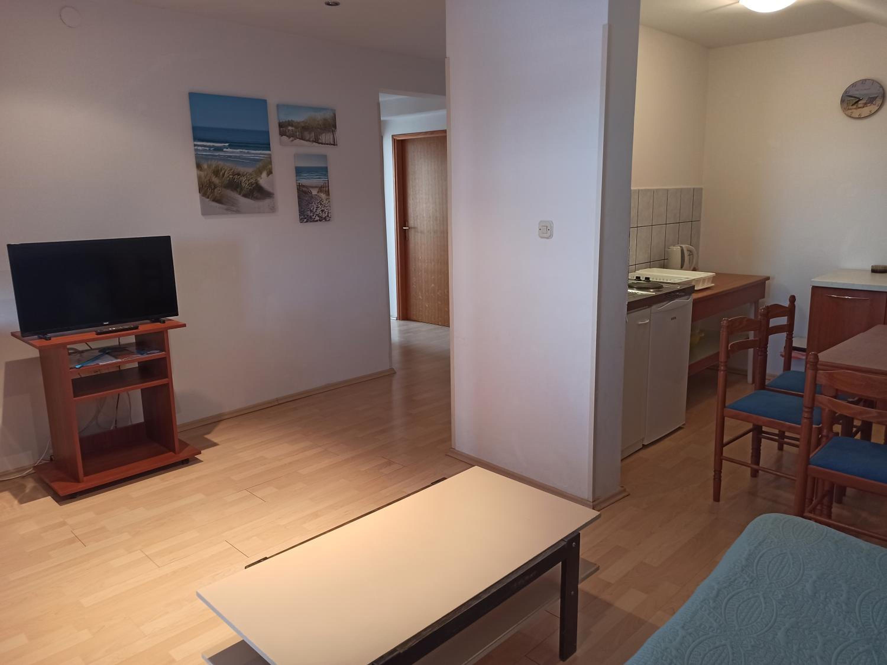 Three-Bedroom Apartment with shared Terrace photo 1