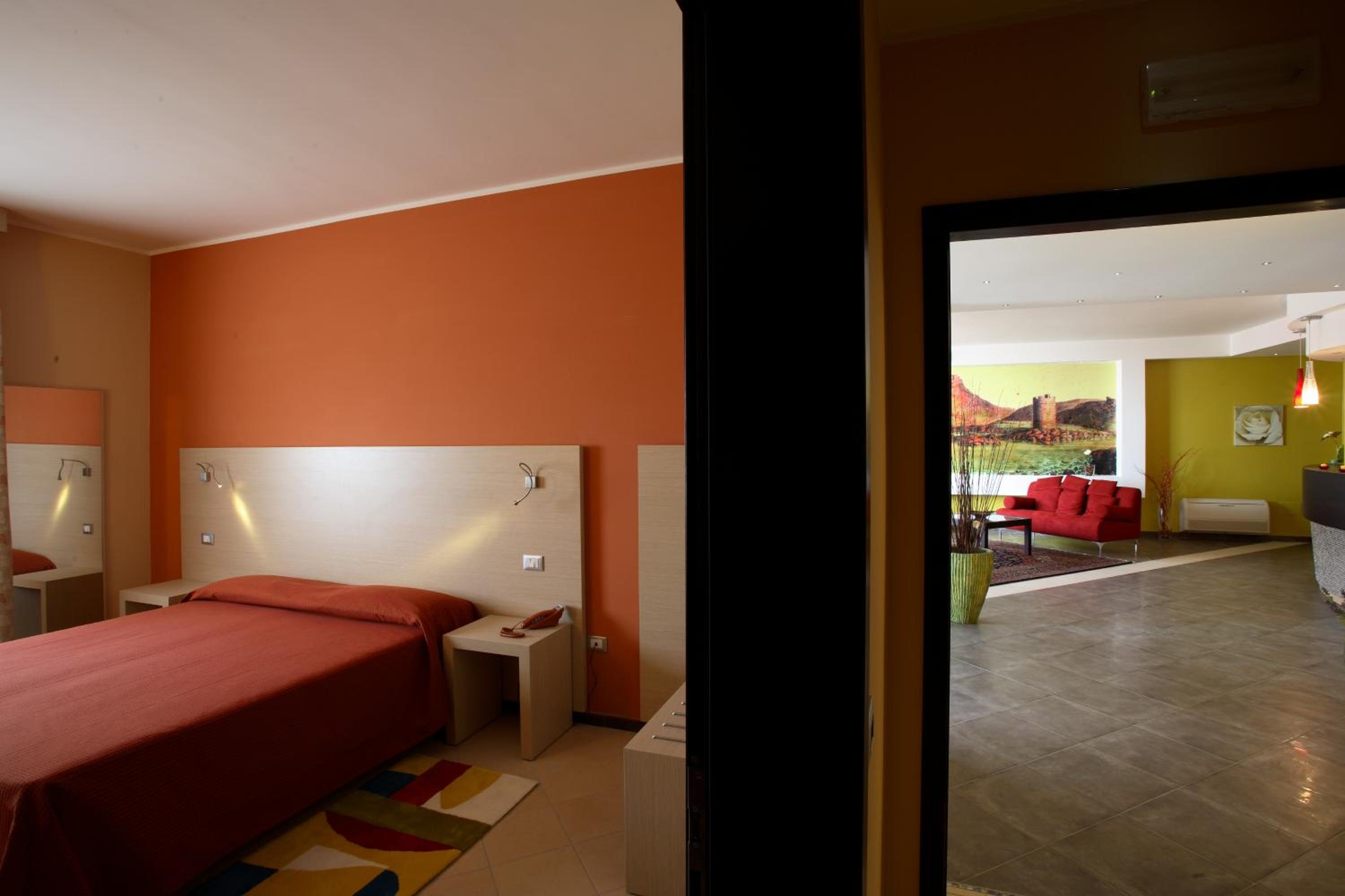Classic Double Room - Photo 5