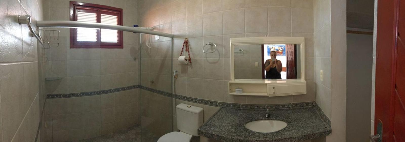 Family Room with Private Bathroom photo 3