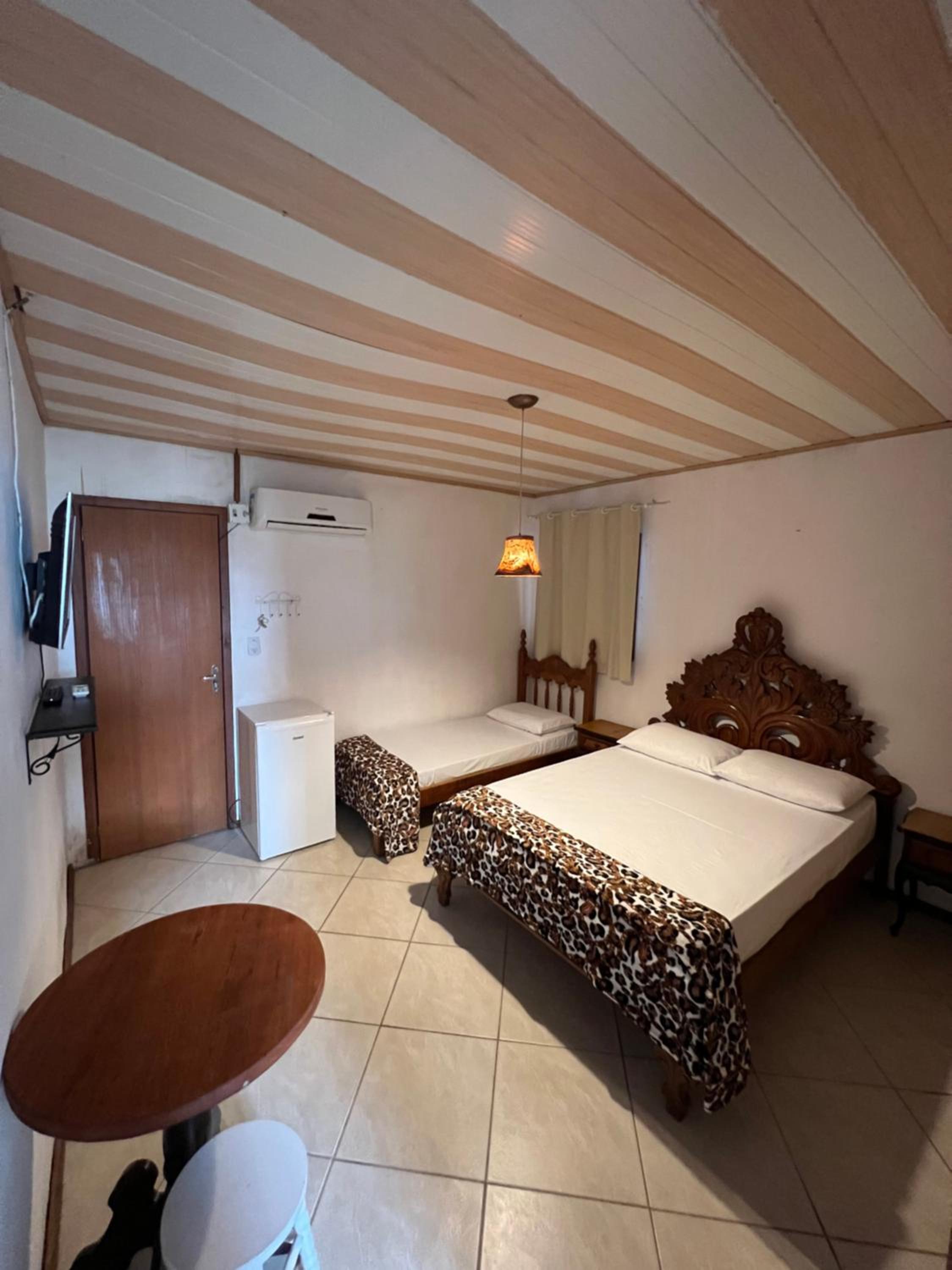 Triple Room with Private Bathroom photo 3