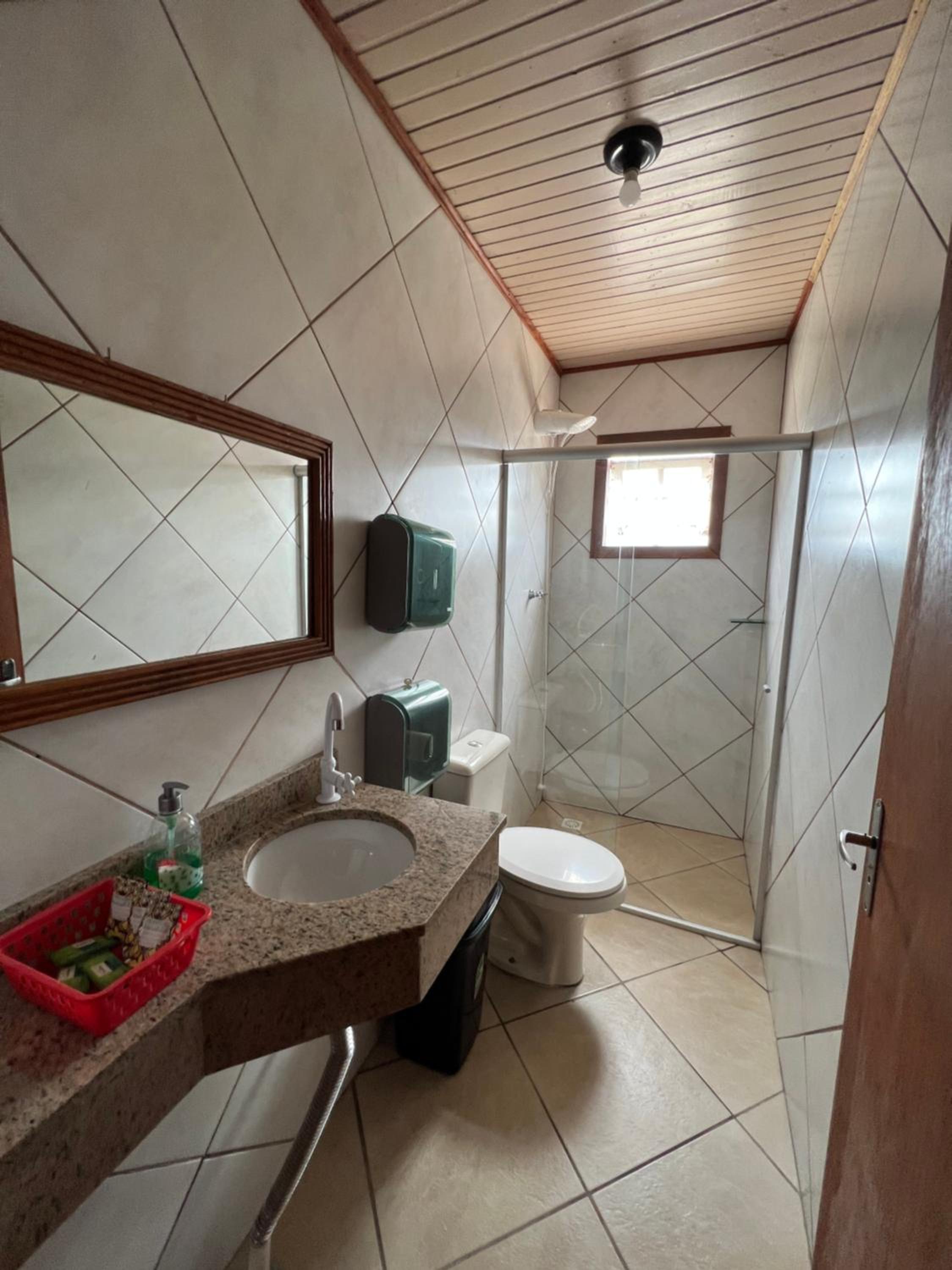 Triple Room with Private Bathroom photo 2
