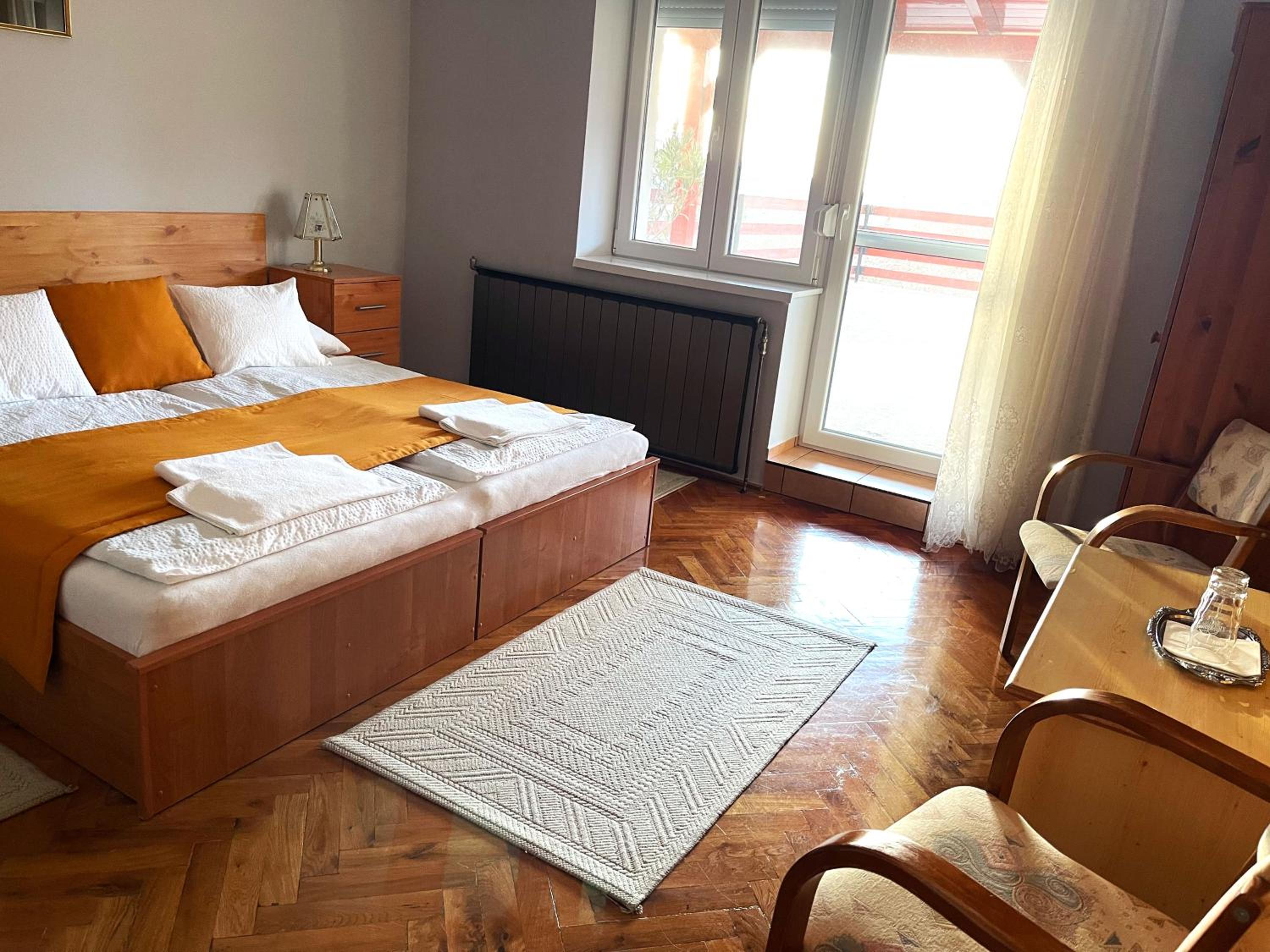 Double Room photo 1