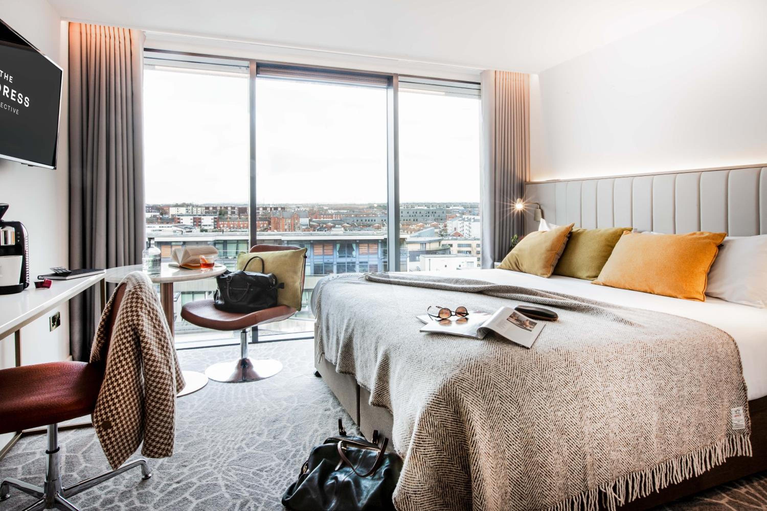 Address Club King Room