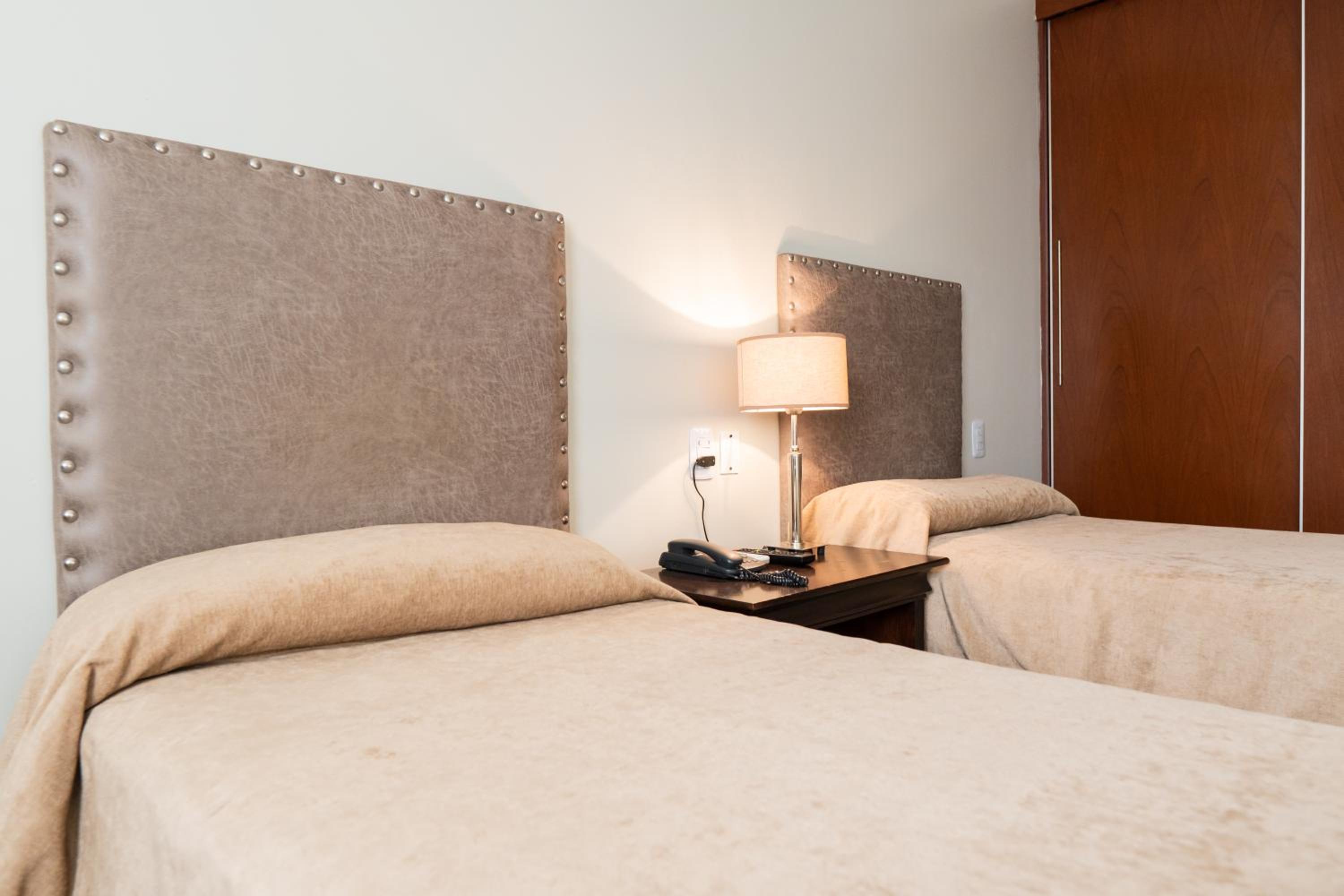 Superior Twin Room photo 1