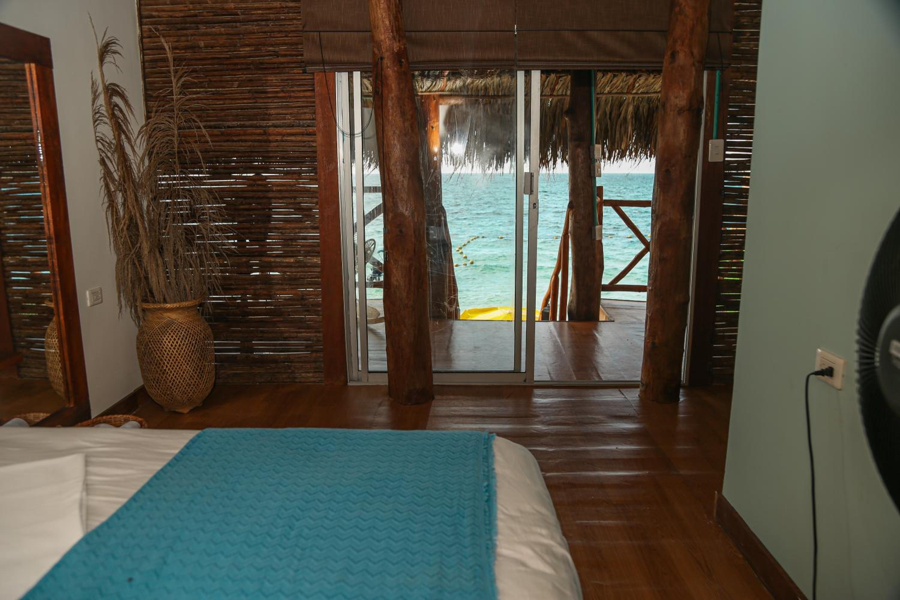 Double Room with Sea View photo 1