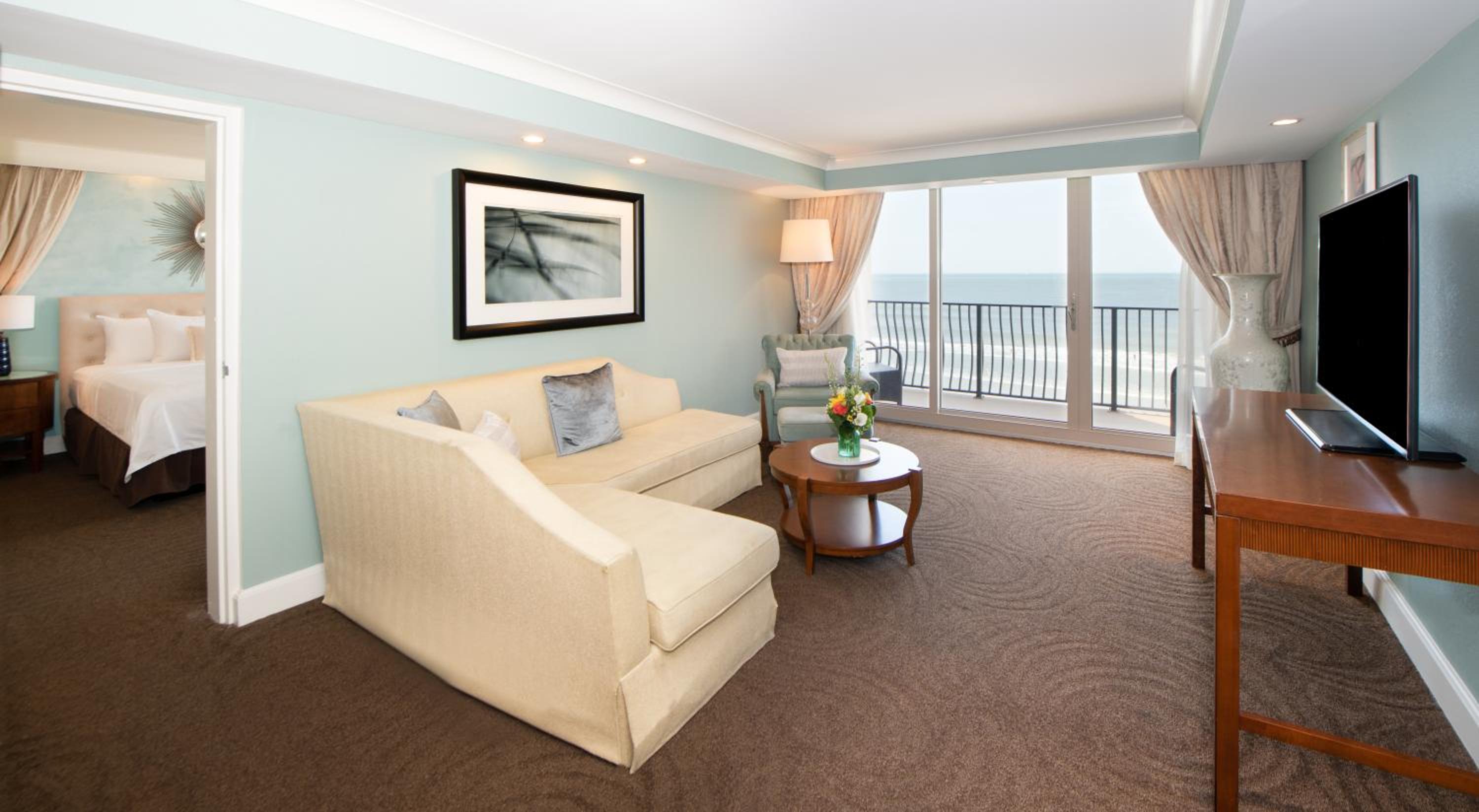 King Suite with Sea View