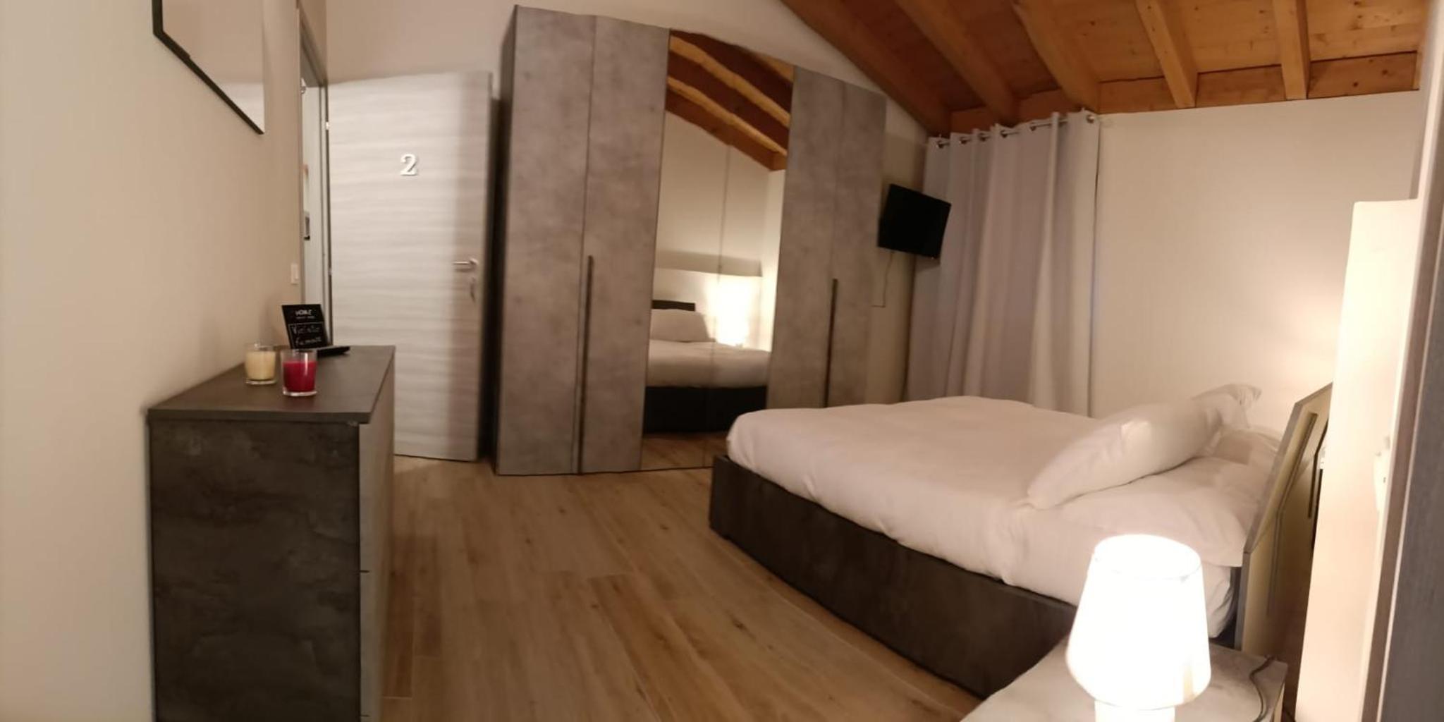 Double Room with Private Bathroom photo 3