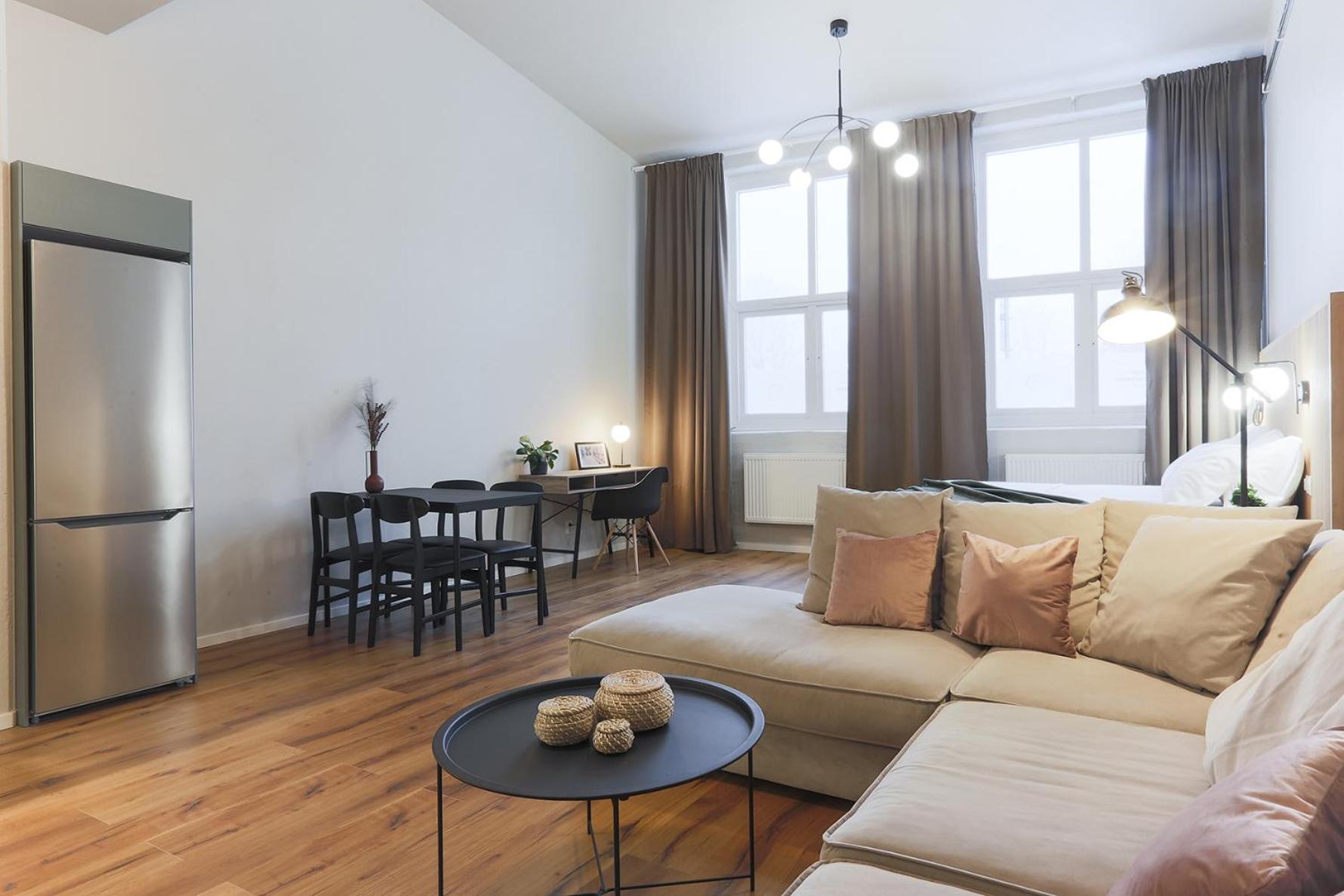 Deluxe Apartment photo 2