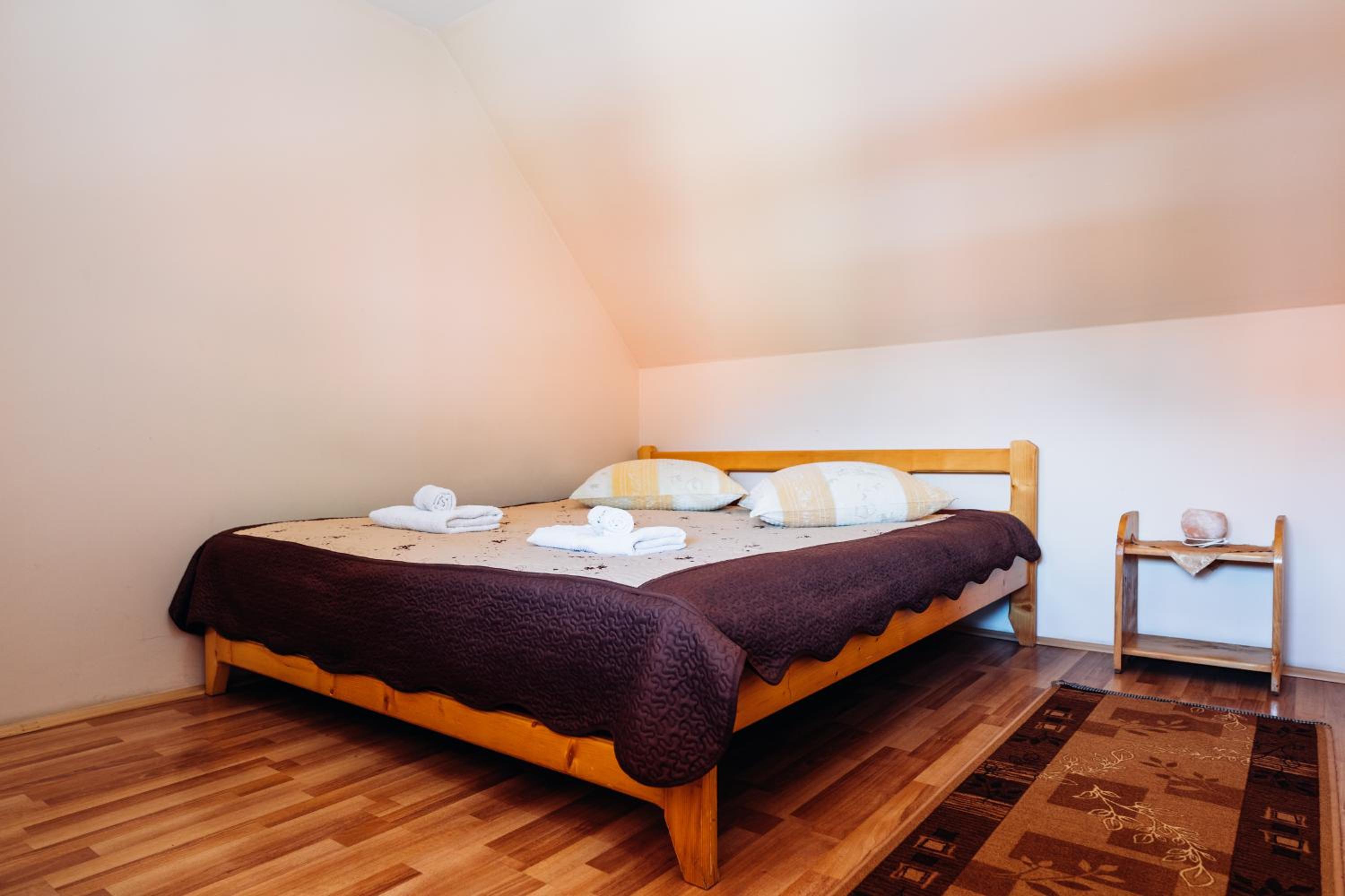 Deluxe Double Room with Shower photo 2