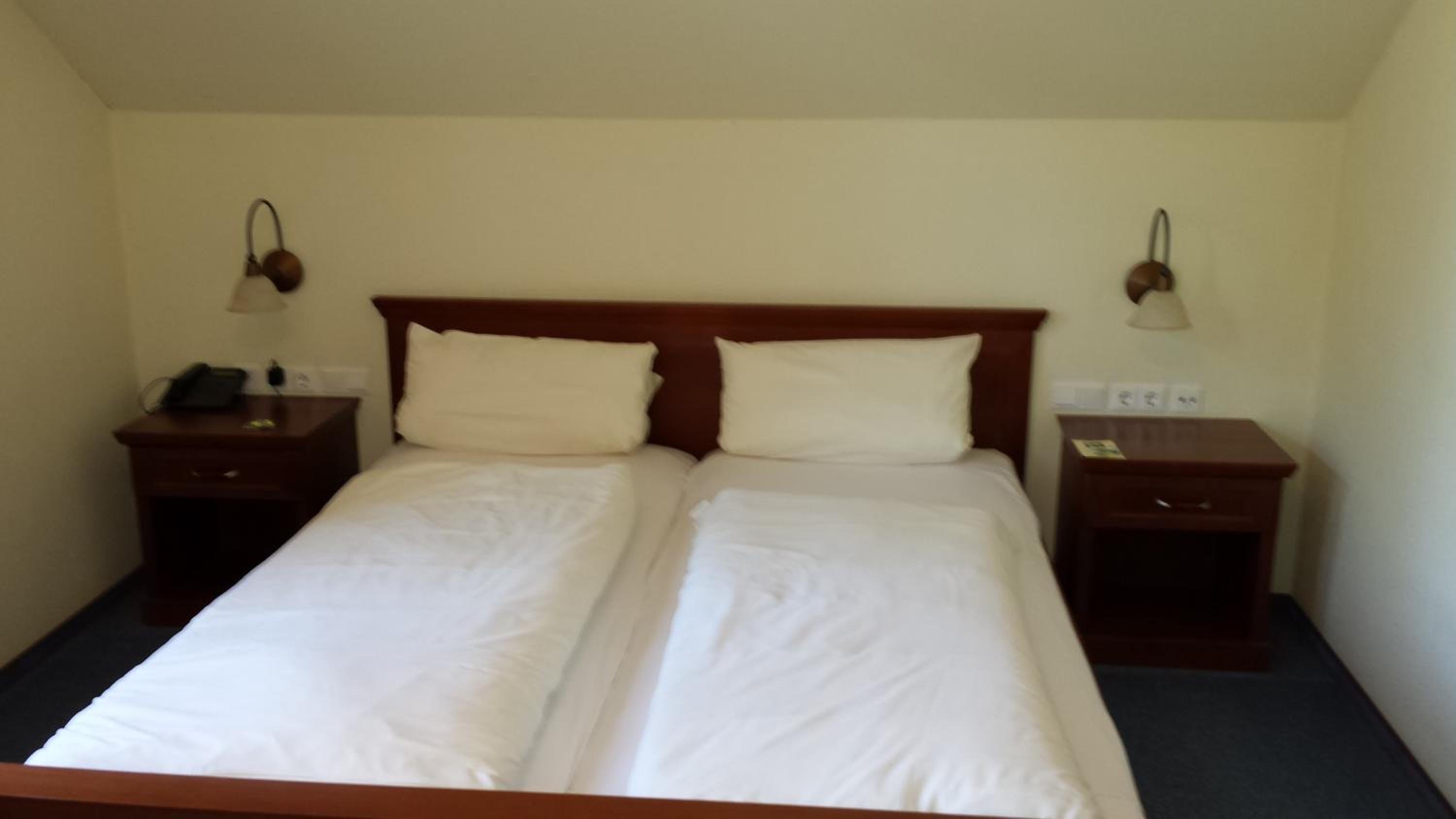 Double Room - Photo 1