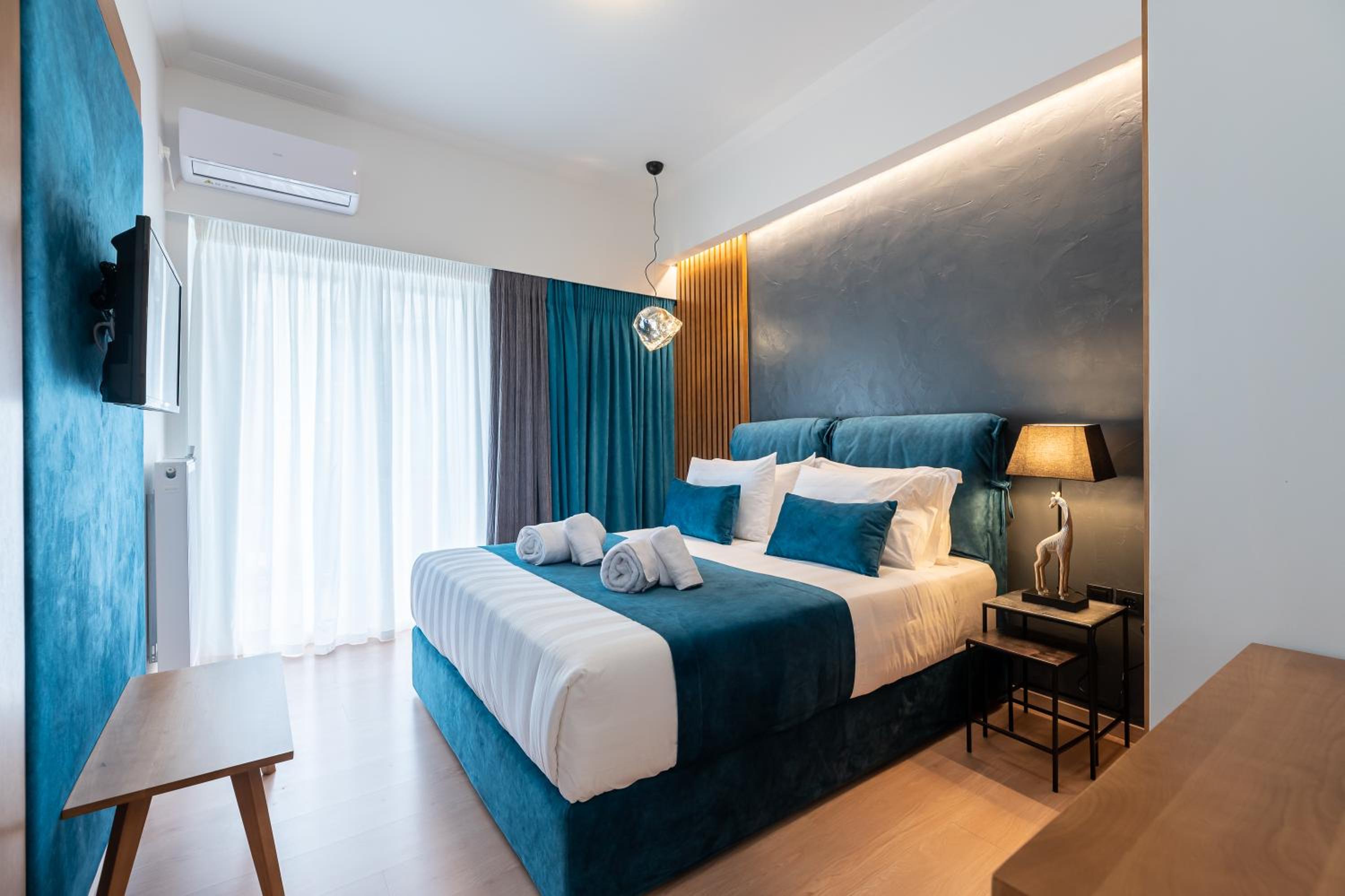 Acropolis Executive Apartment with Museum View