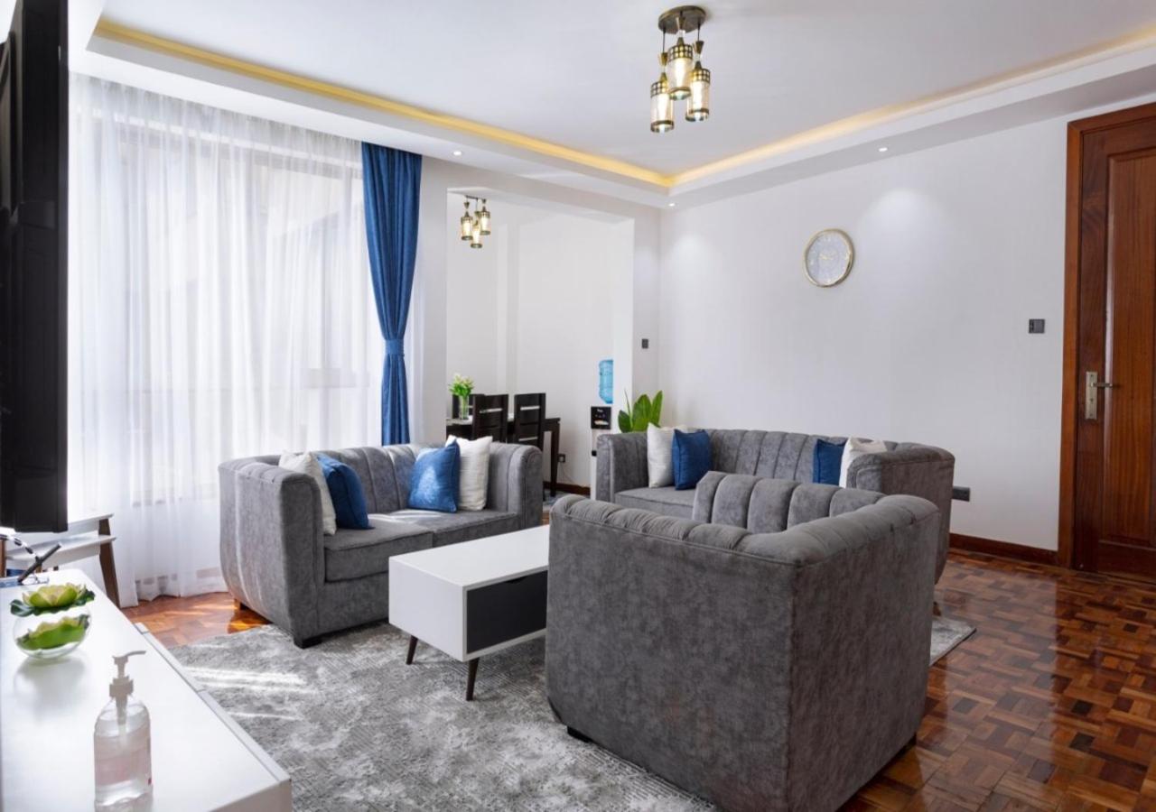 One-Bedroom Apartment - Photo 2