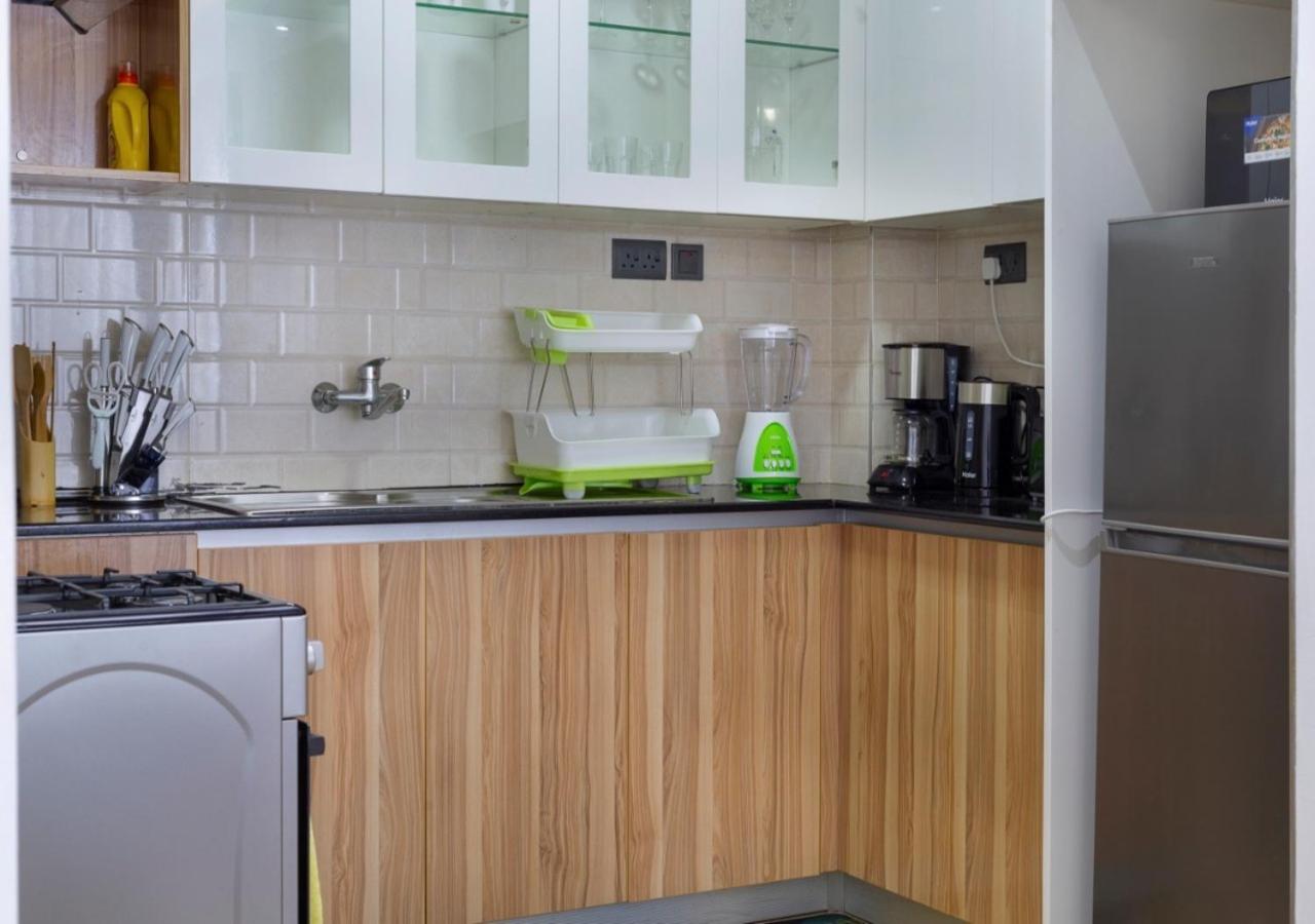 One-Bedroom Apartment - Photo 9