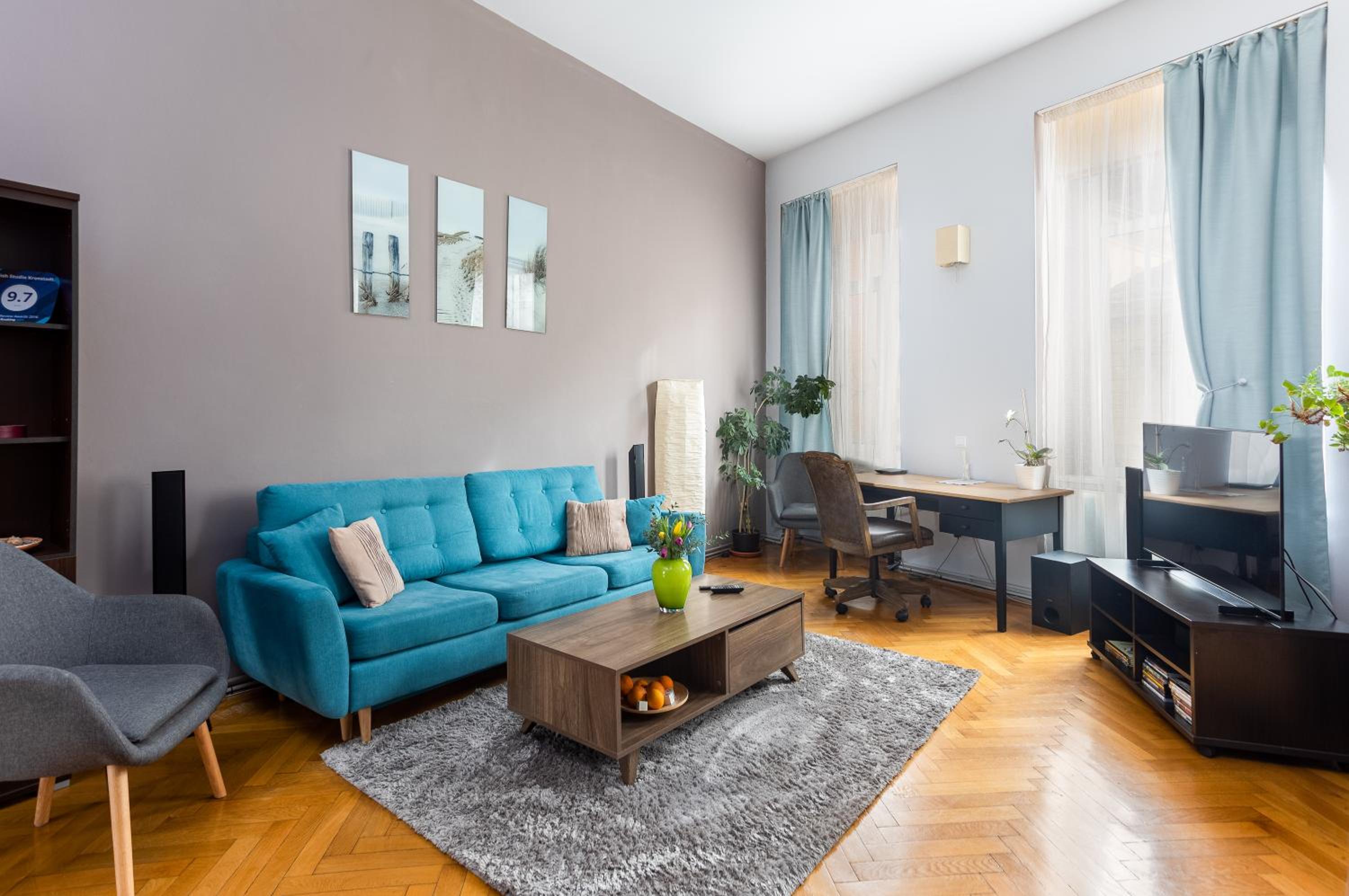 Studio - Loft Apartment  - Photo 1