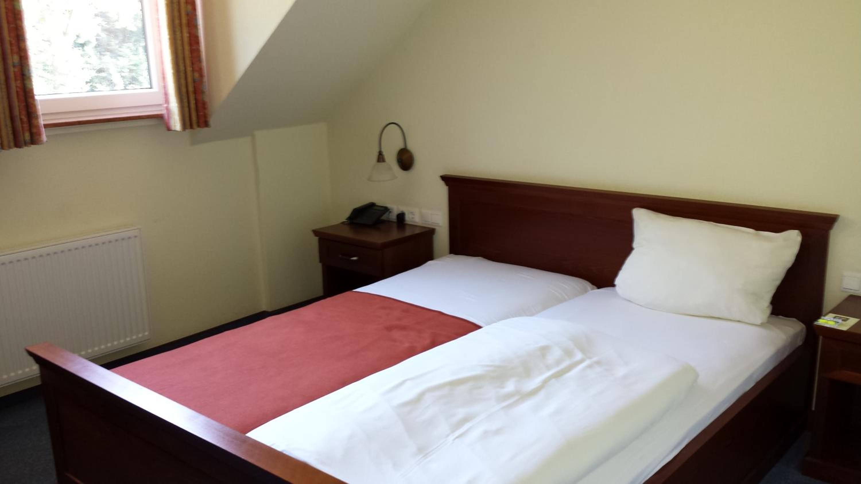 Double Room - Photo 2