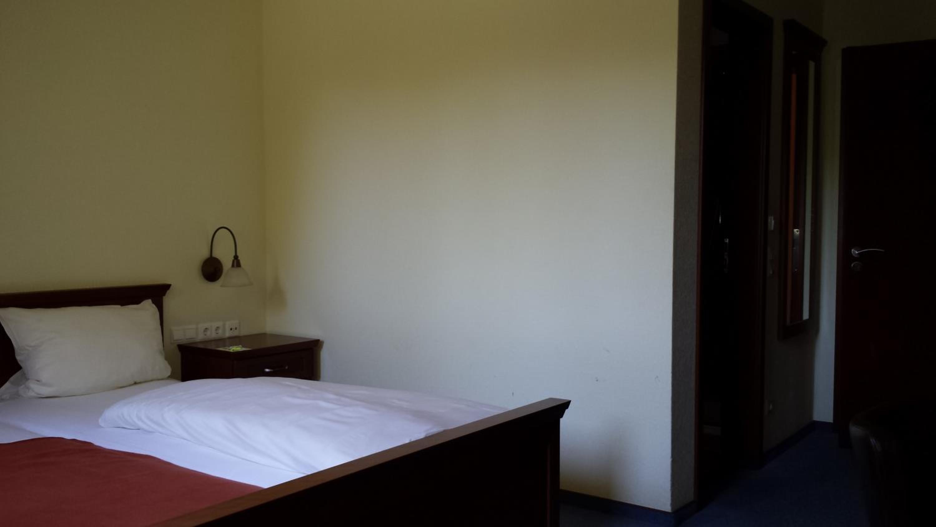 Double Room - Photo 6