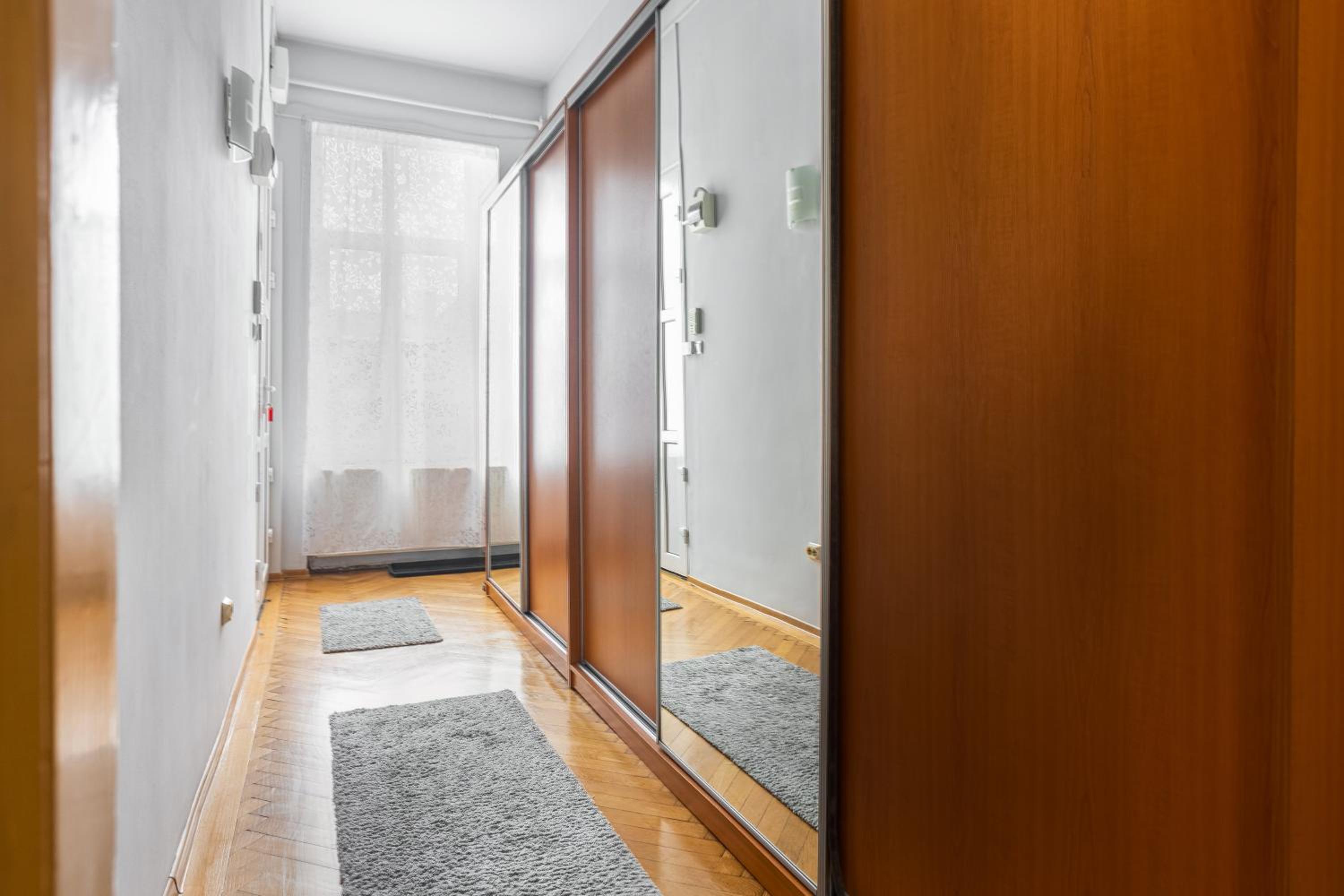 Studio - Loft Apartment  - Photo 3