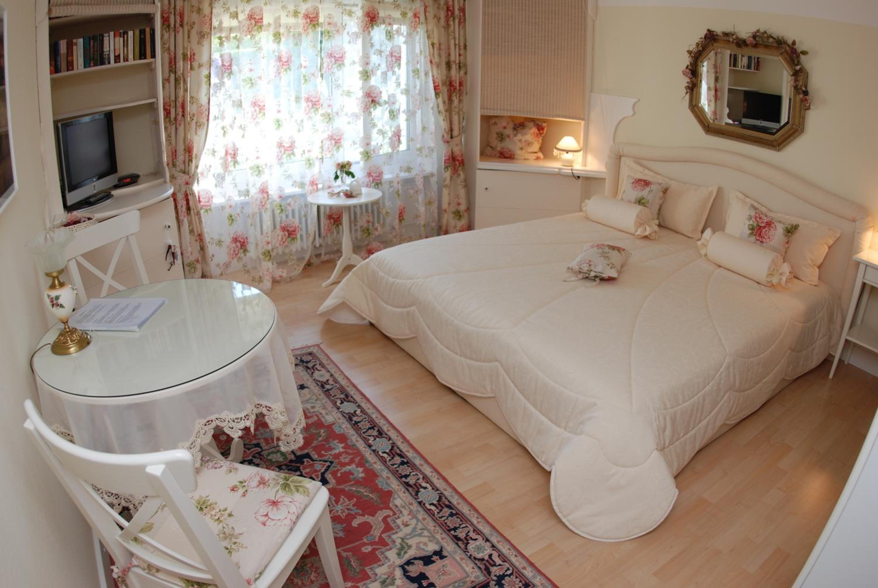 Superior Double Room with Private Bathroom photo 2