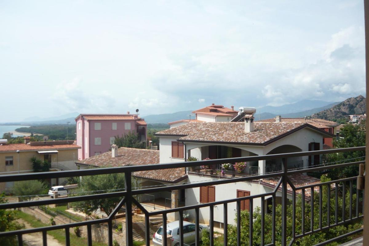 Double or Twin Room with Sea View - Photo 7