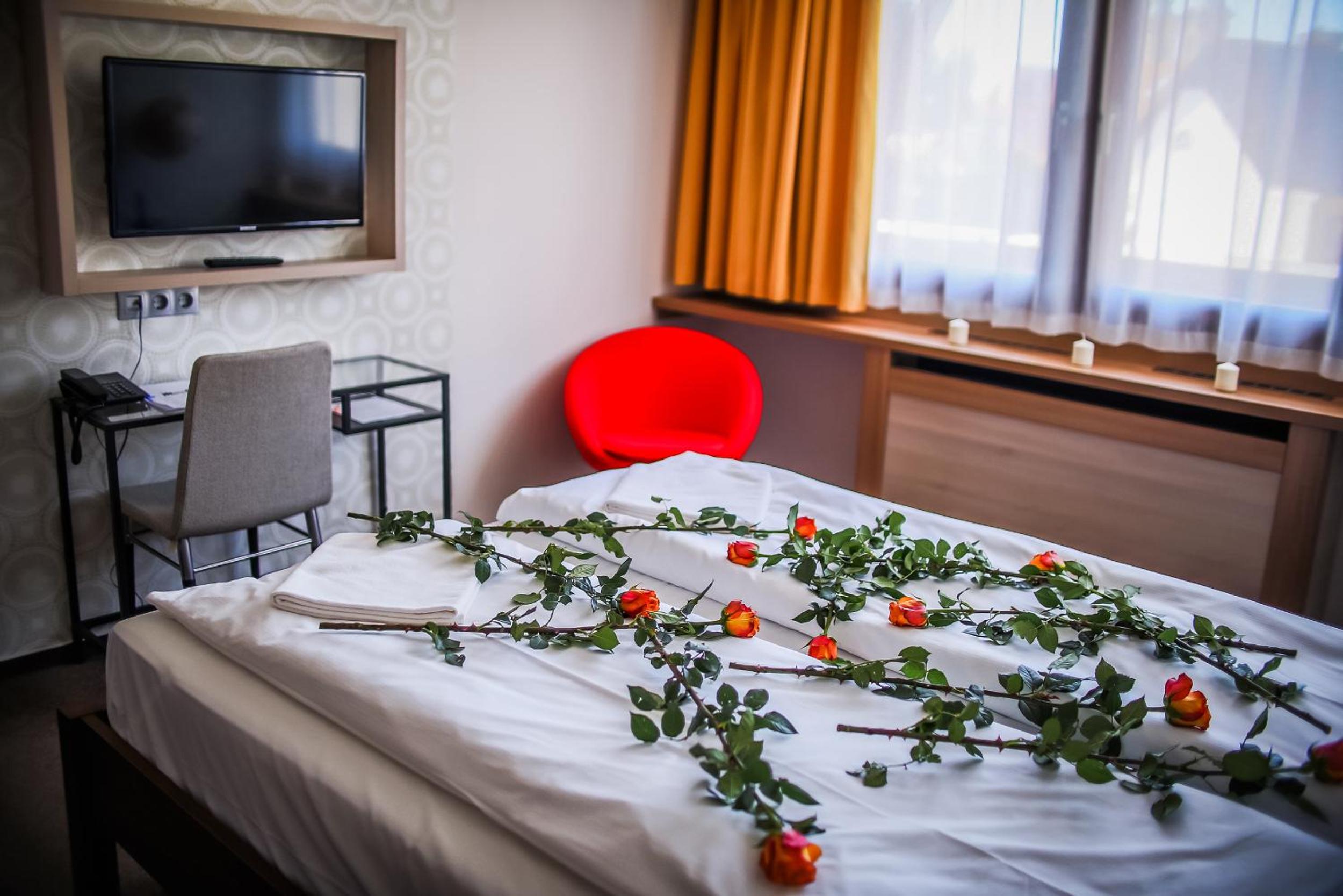Double Room - Photo 1