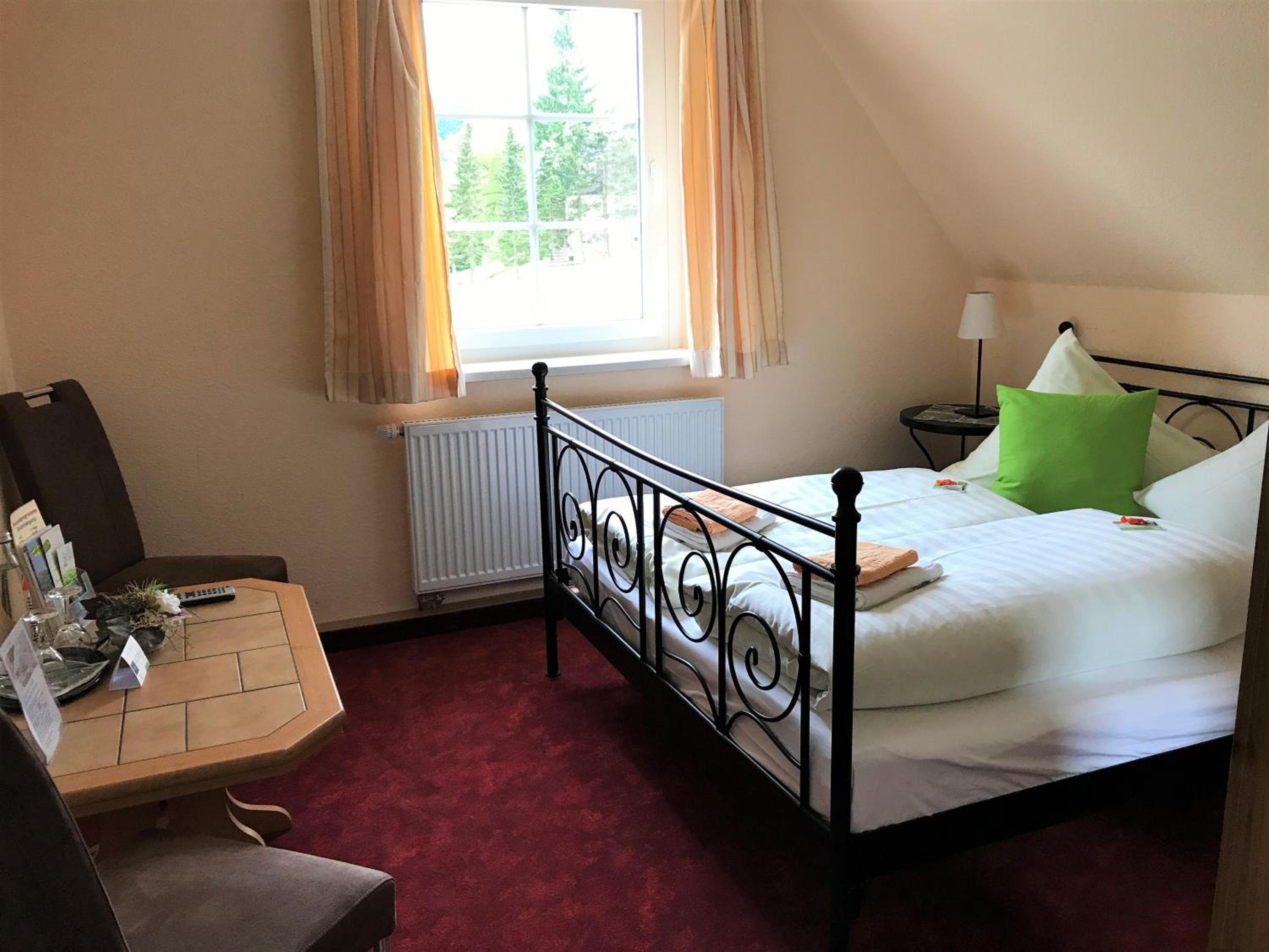 Two-Bedroom Apartment - Photo 2