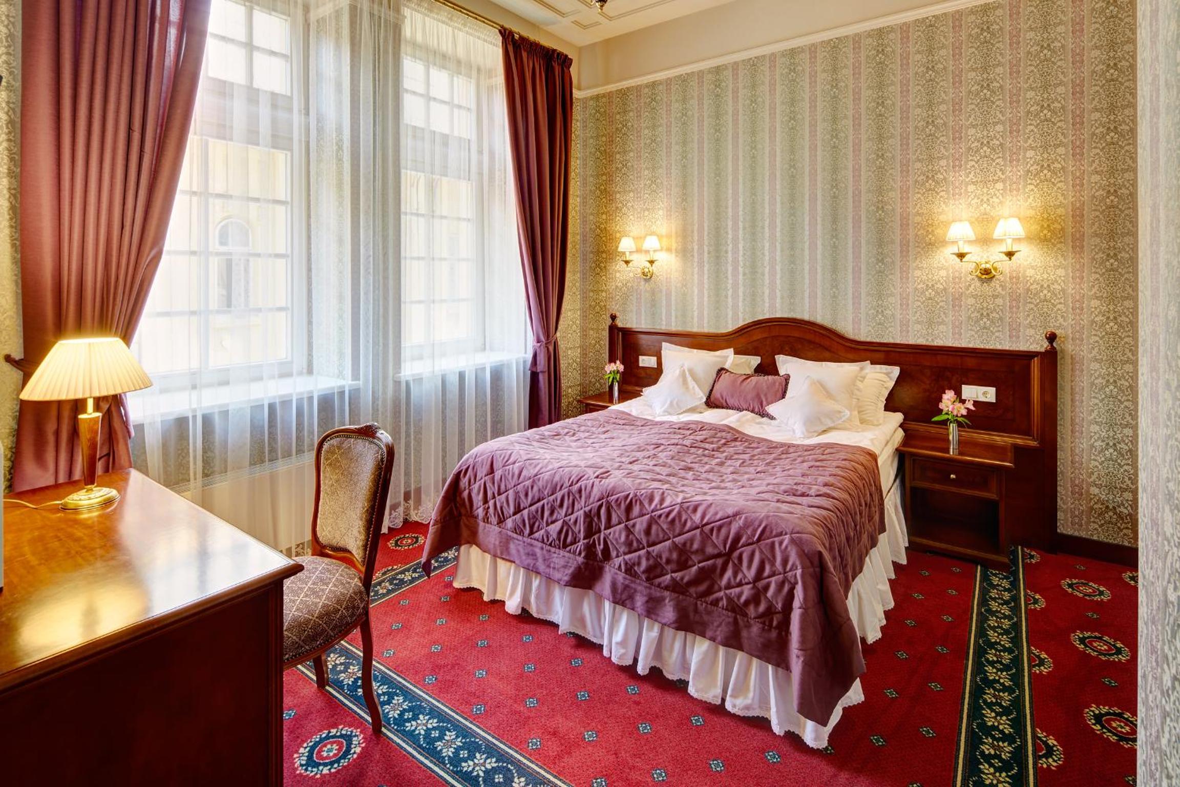 Superior Double or Twin Room photo 2