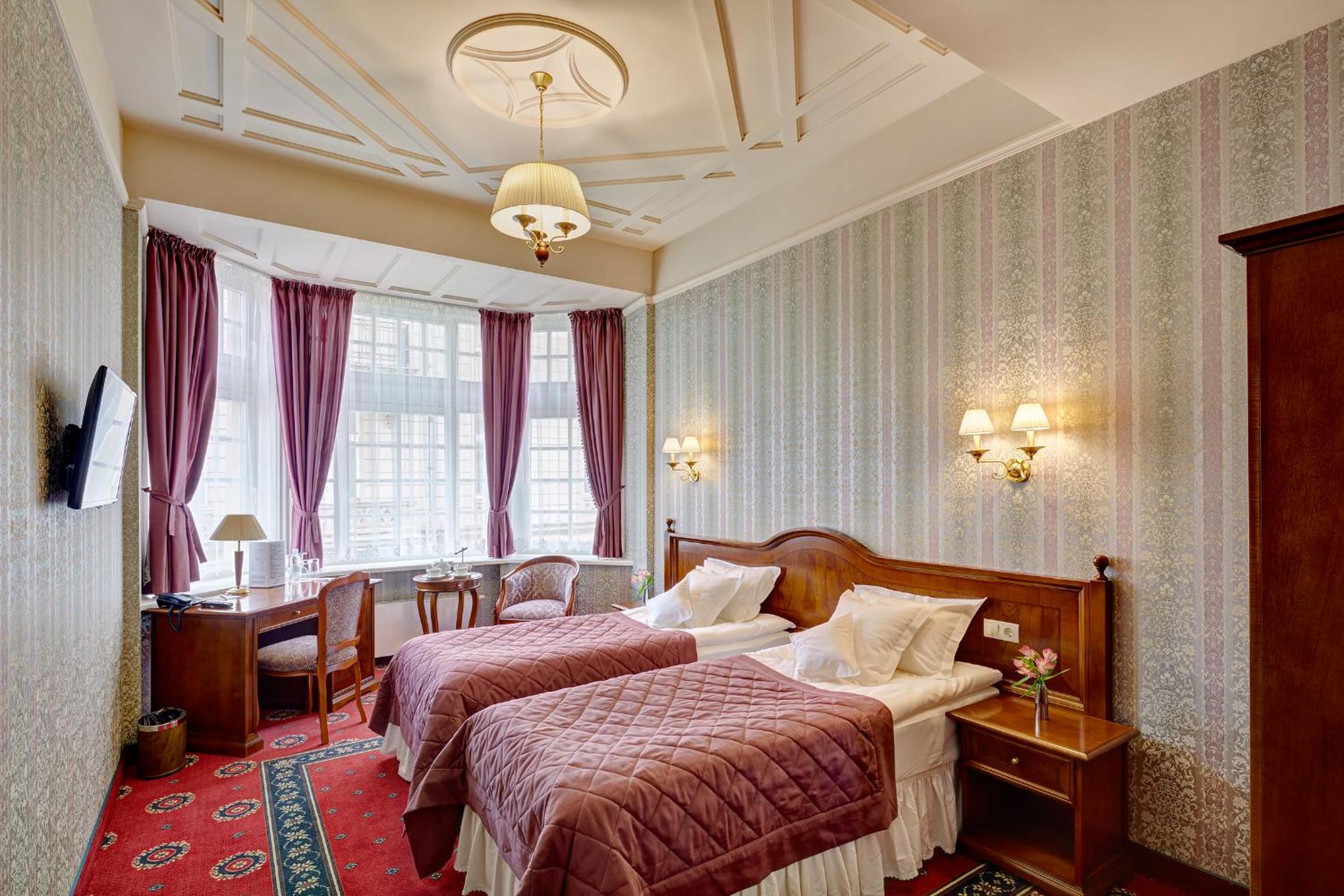 Superior Double or Twin Room Panoramic Windows photo 1