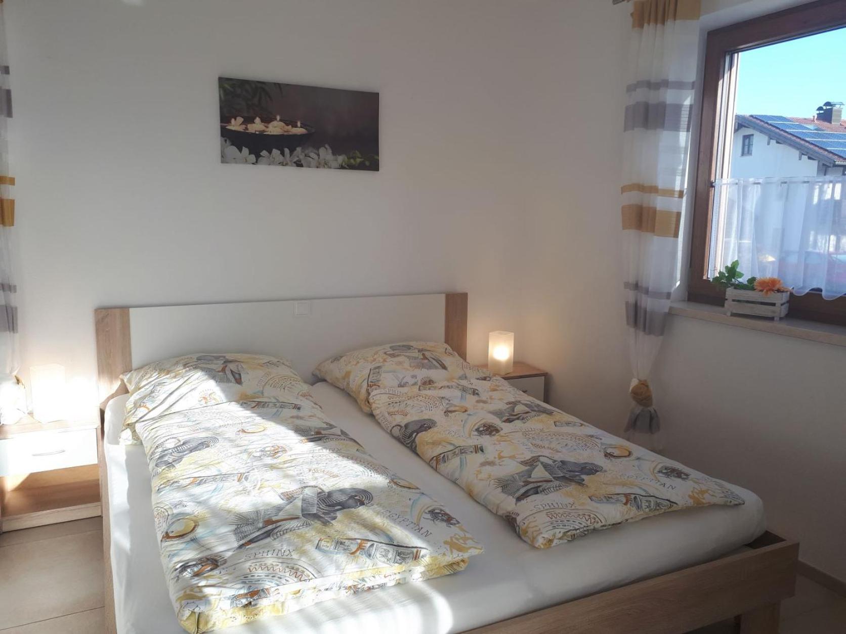 Apartment photo 2