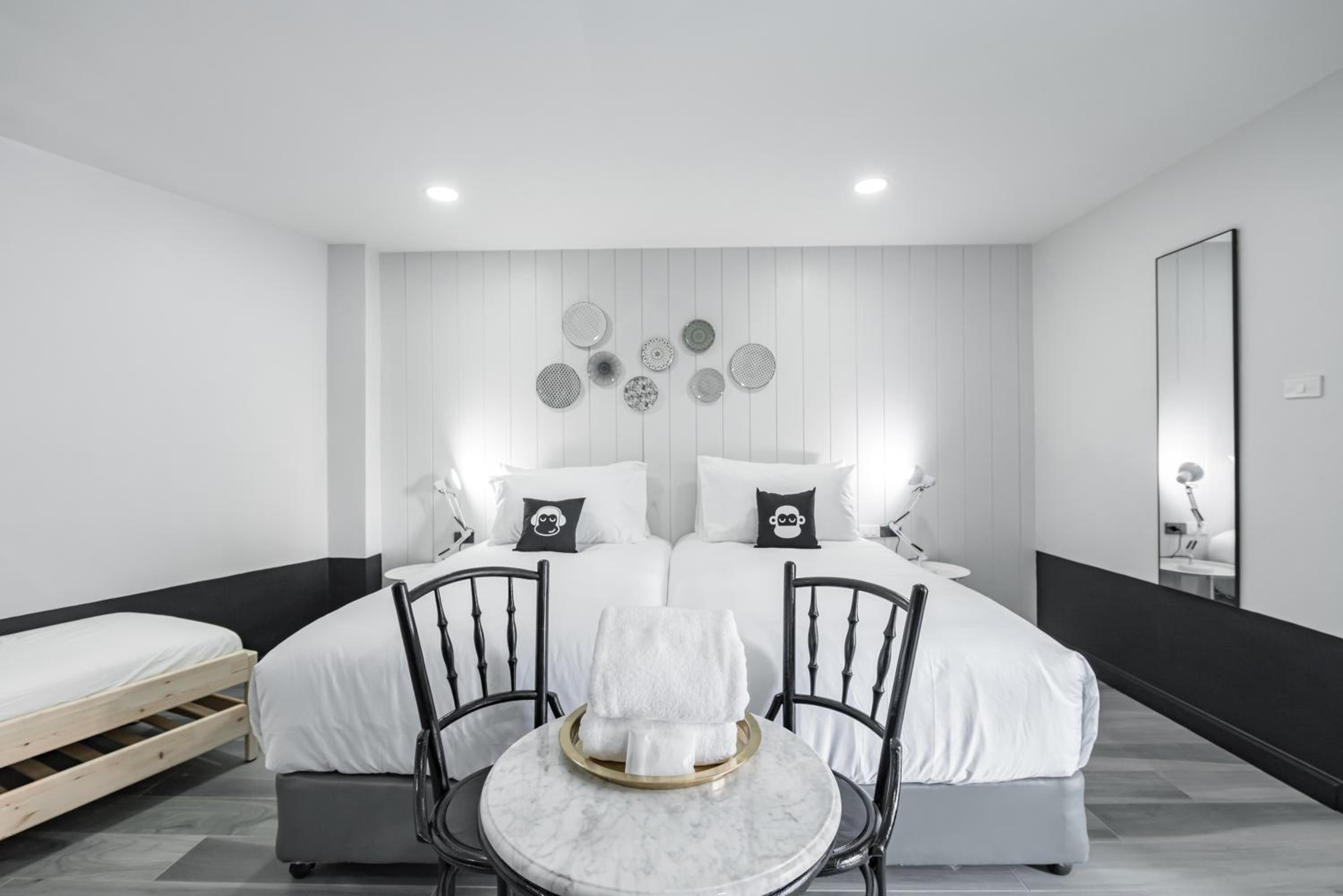 Deluxe Twin Room - Photo 7