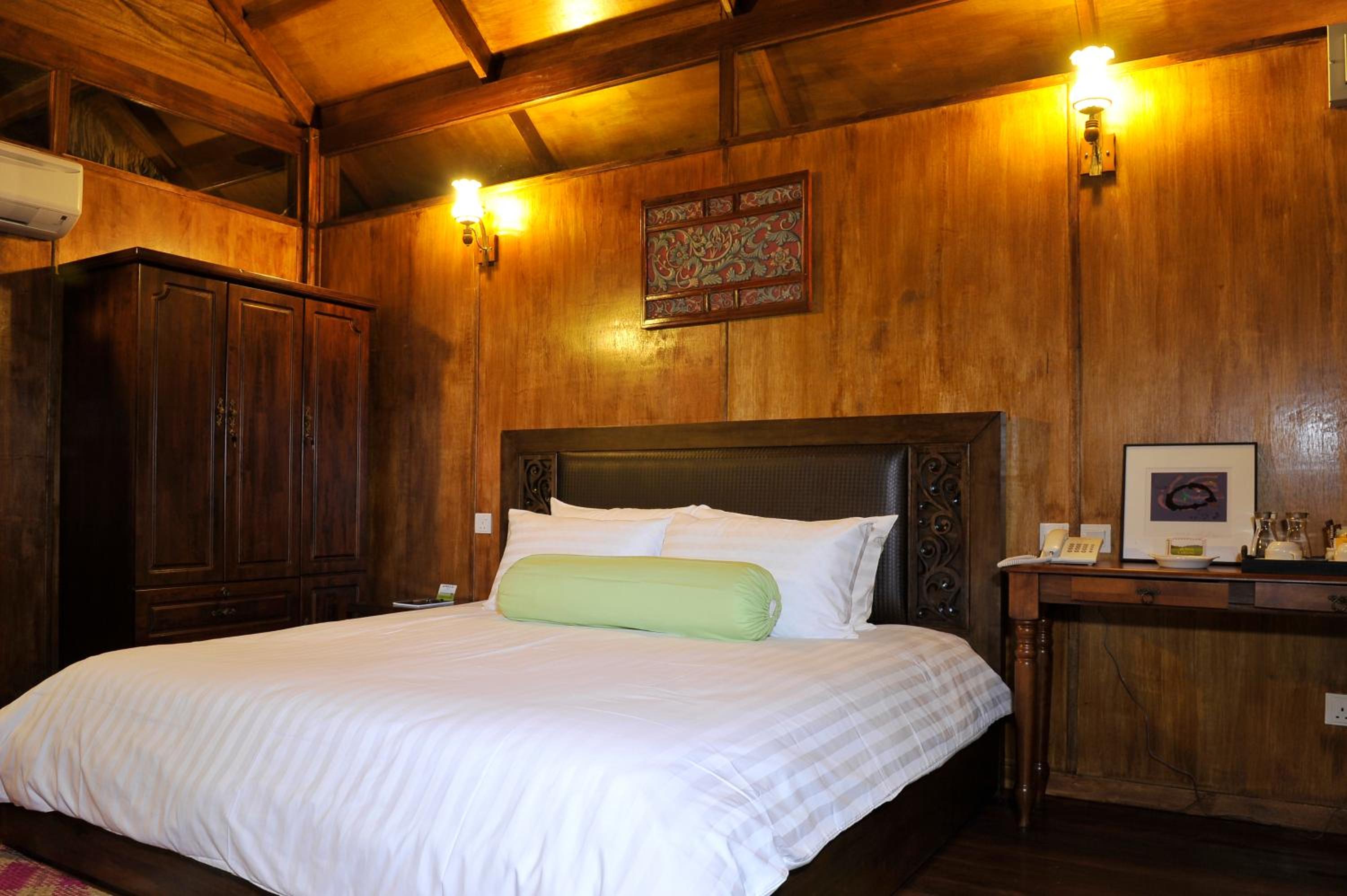 Superior Chalet