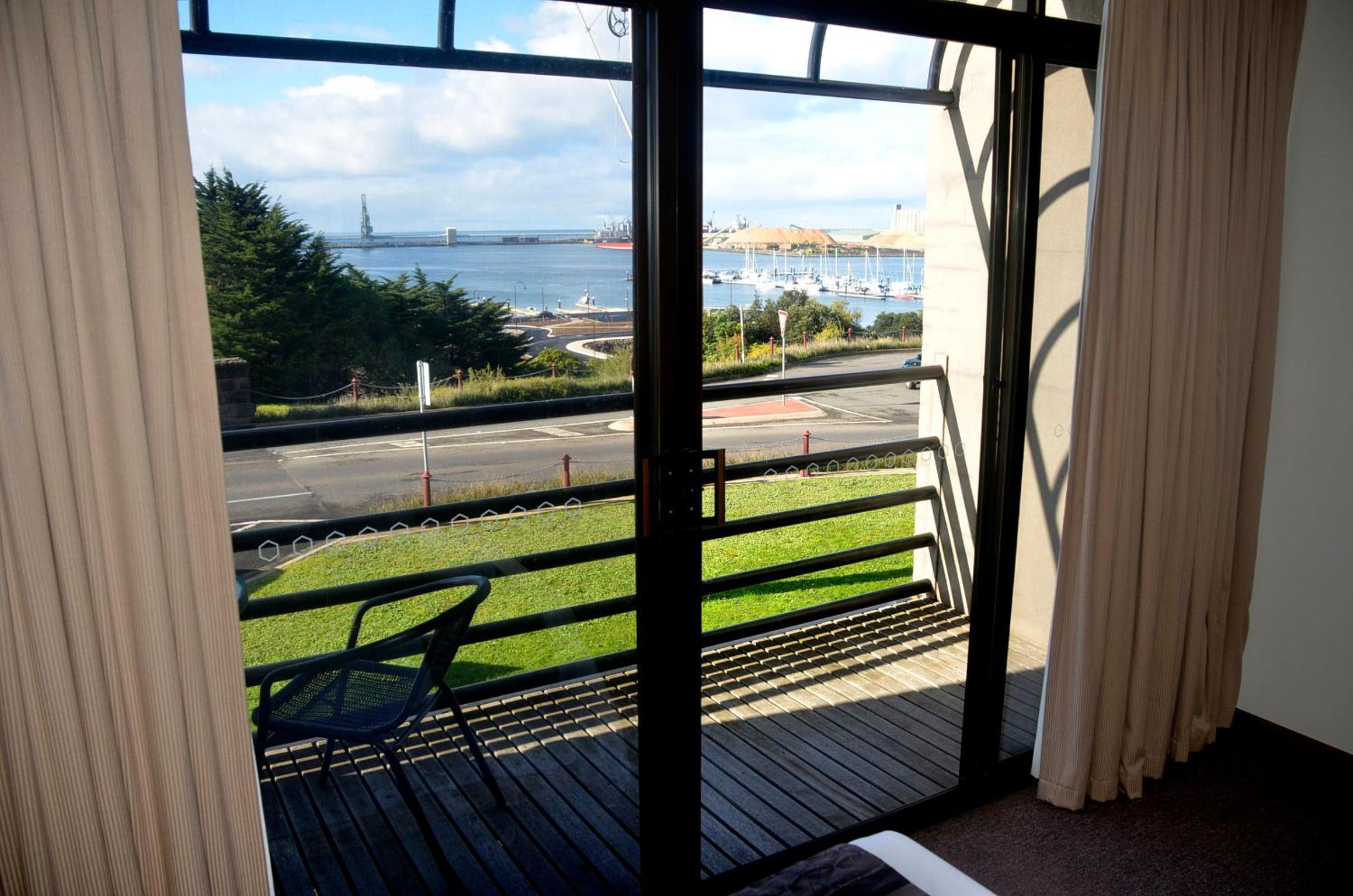 Apartment with Balcony - Photo 41