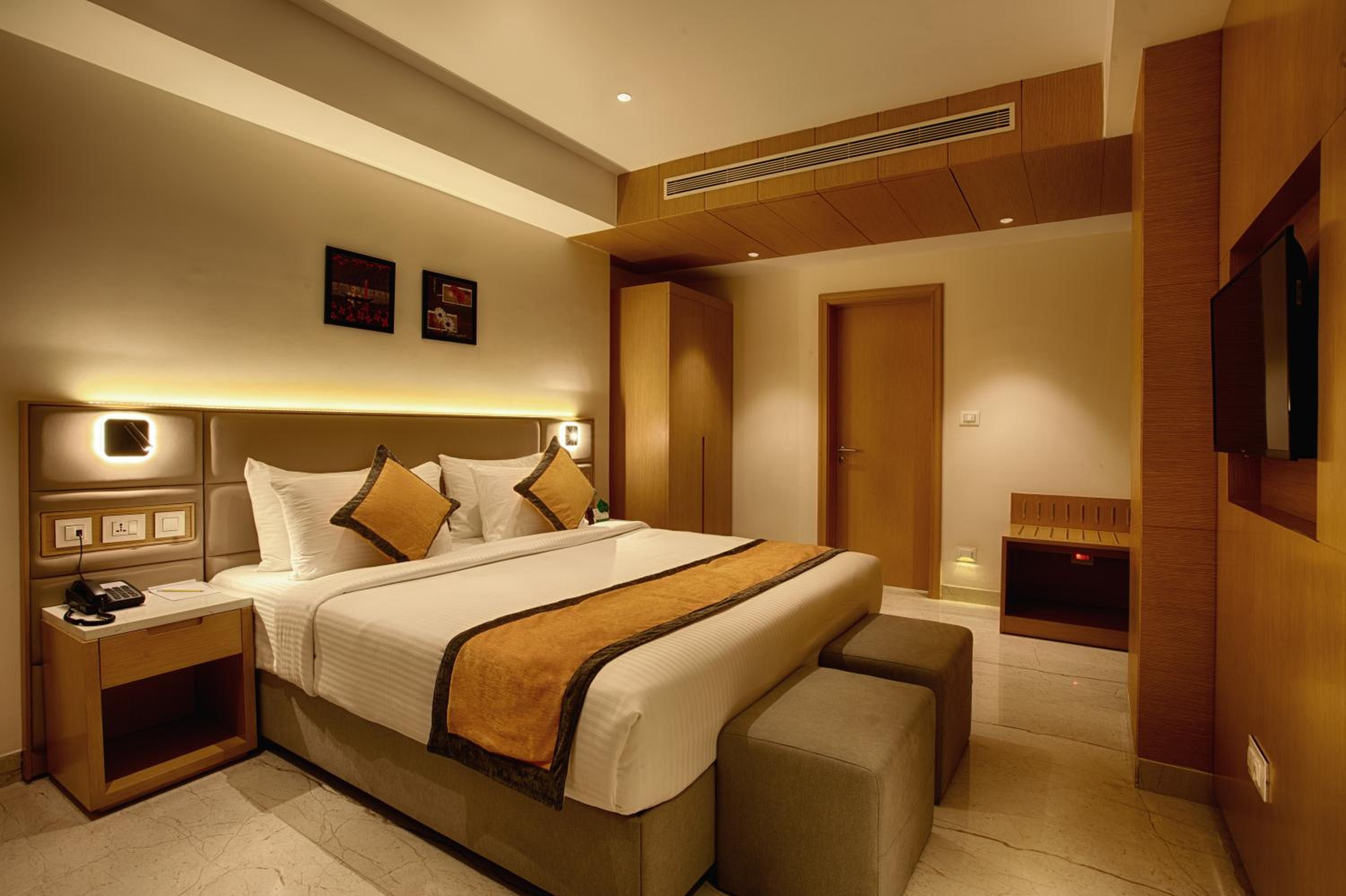 Superior Double or Twin Room photo 1
