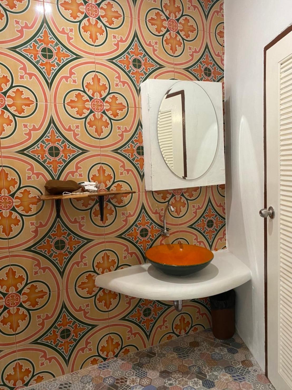 Double Room with Private Bathroom photo 2