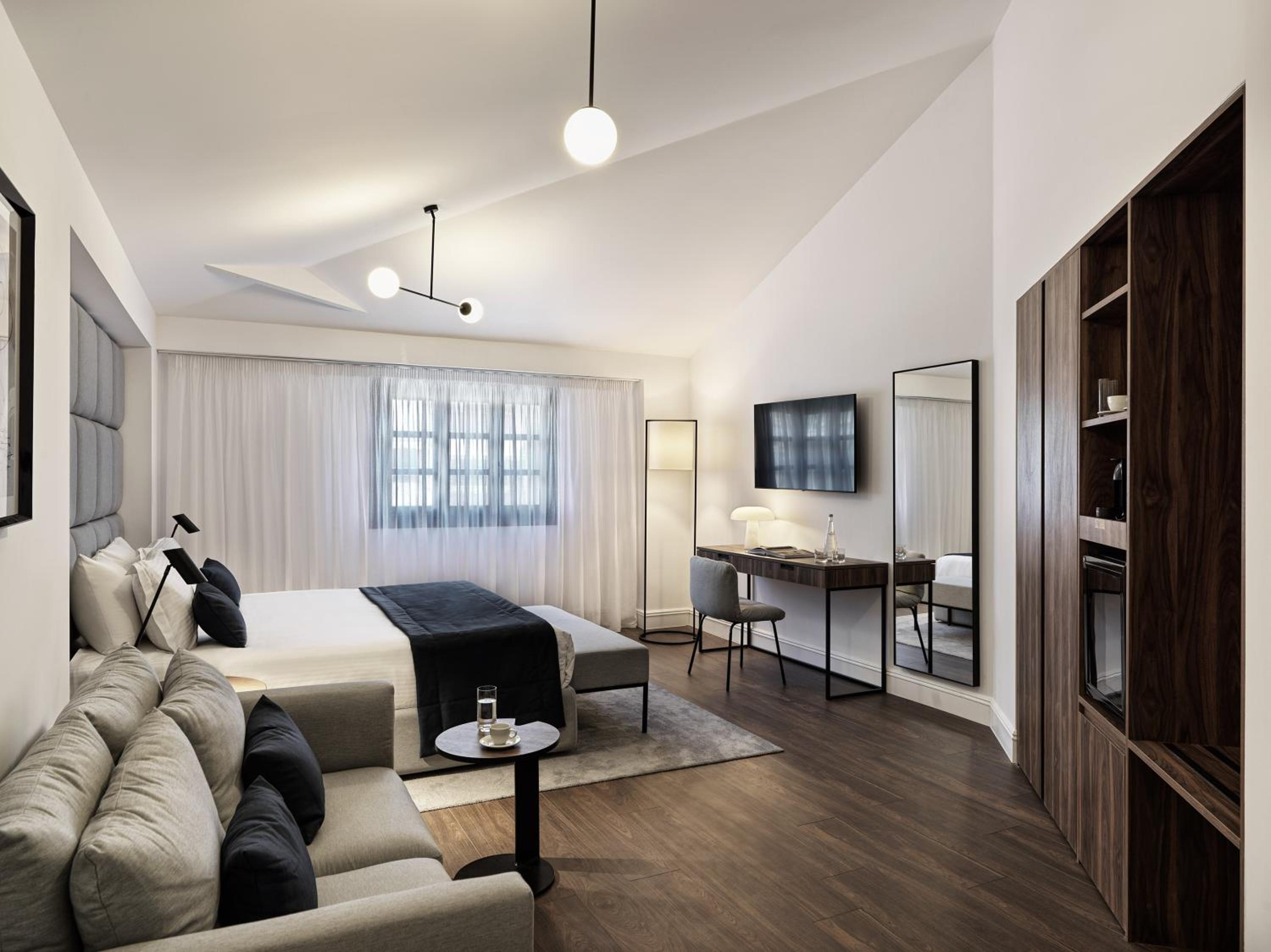 Junior Suite - Photo 2