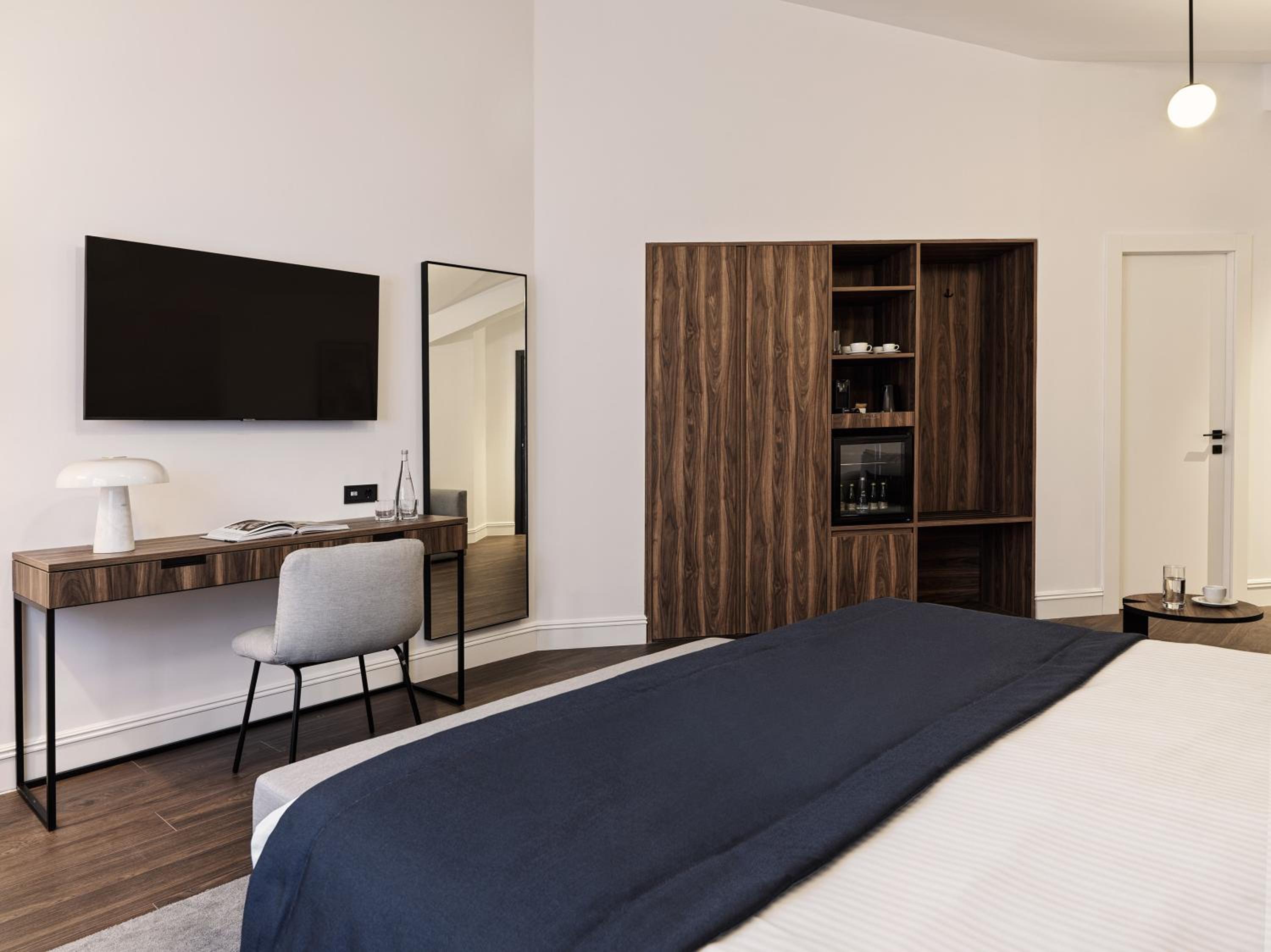 Junior Suite - Photo 9