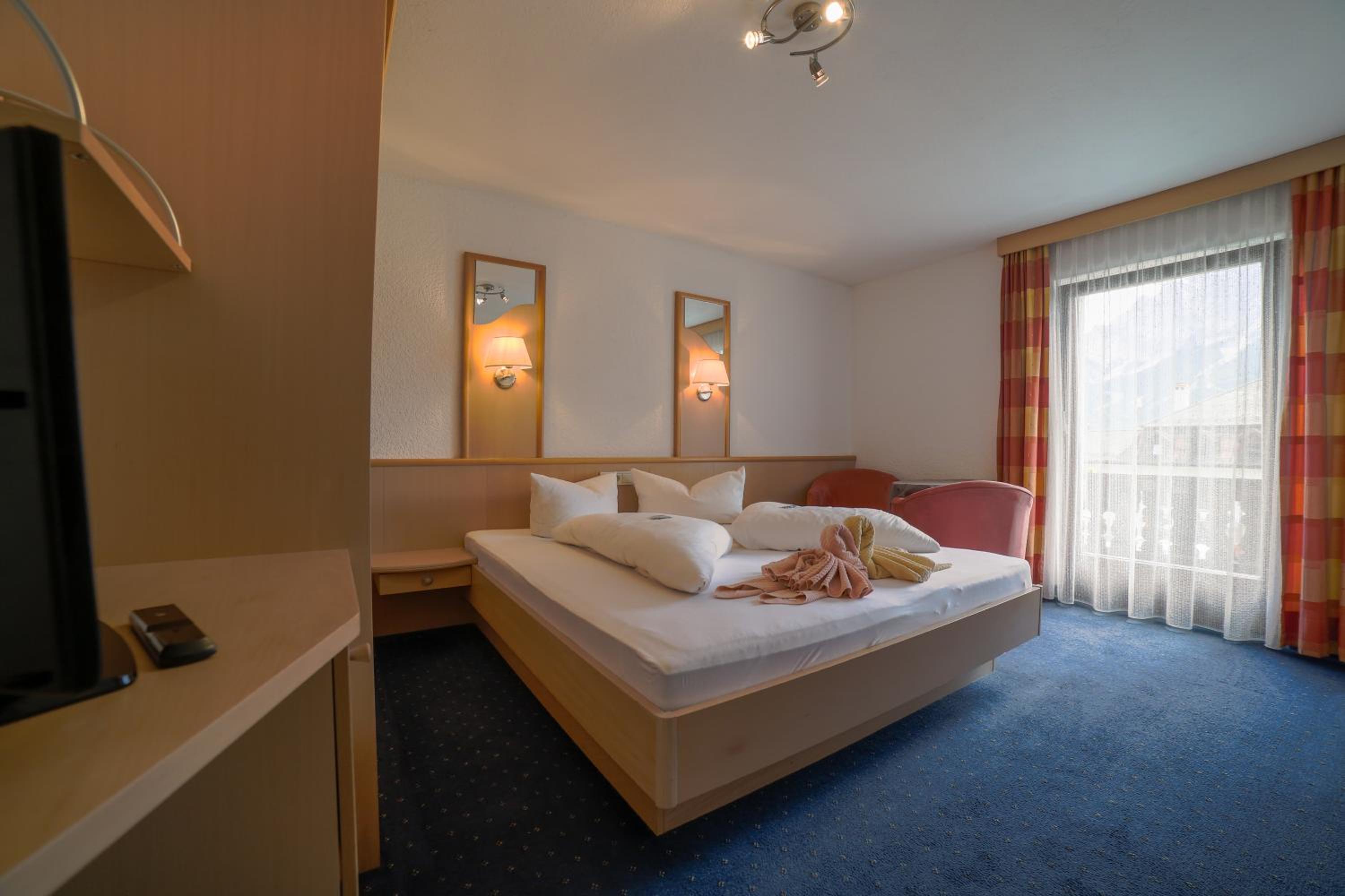 Standard Double Room photo 2