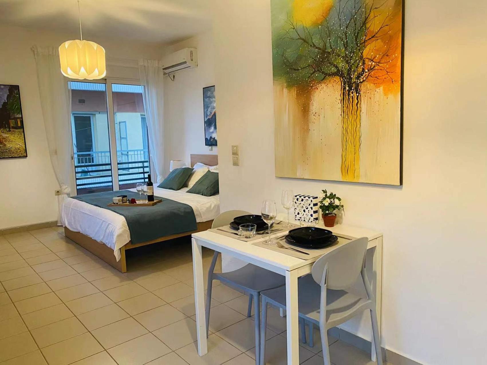Deluxe Double Room With Balcony