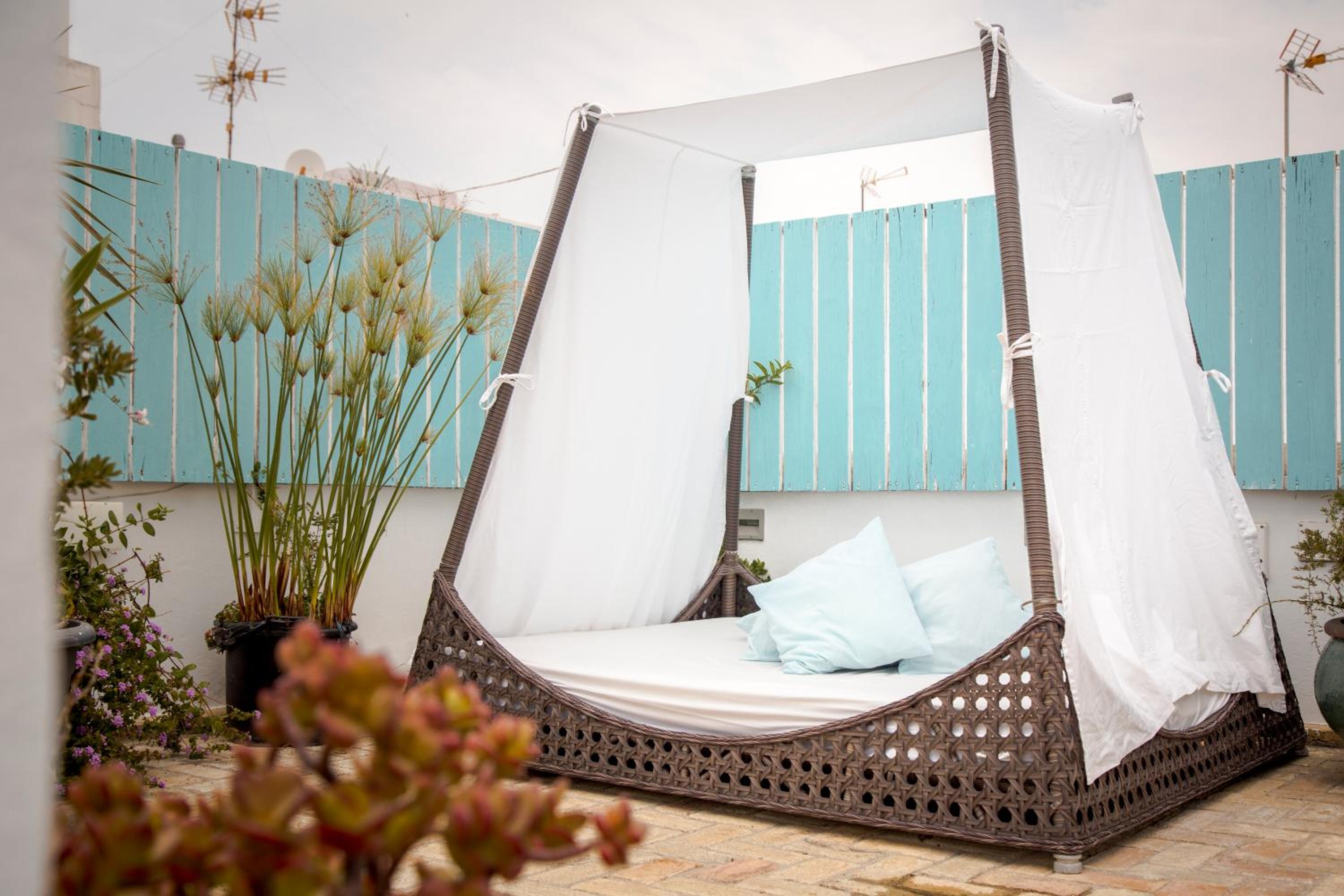 Habitación Queen con Bañera de Hidromasaje externa