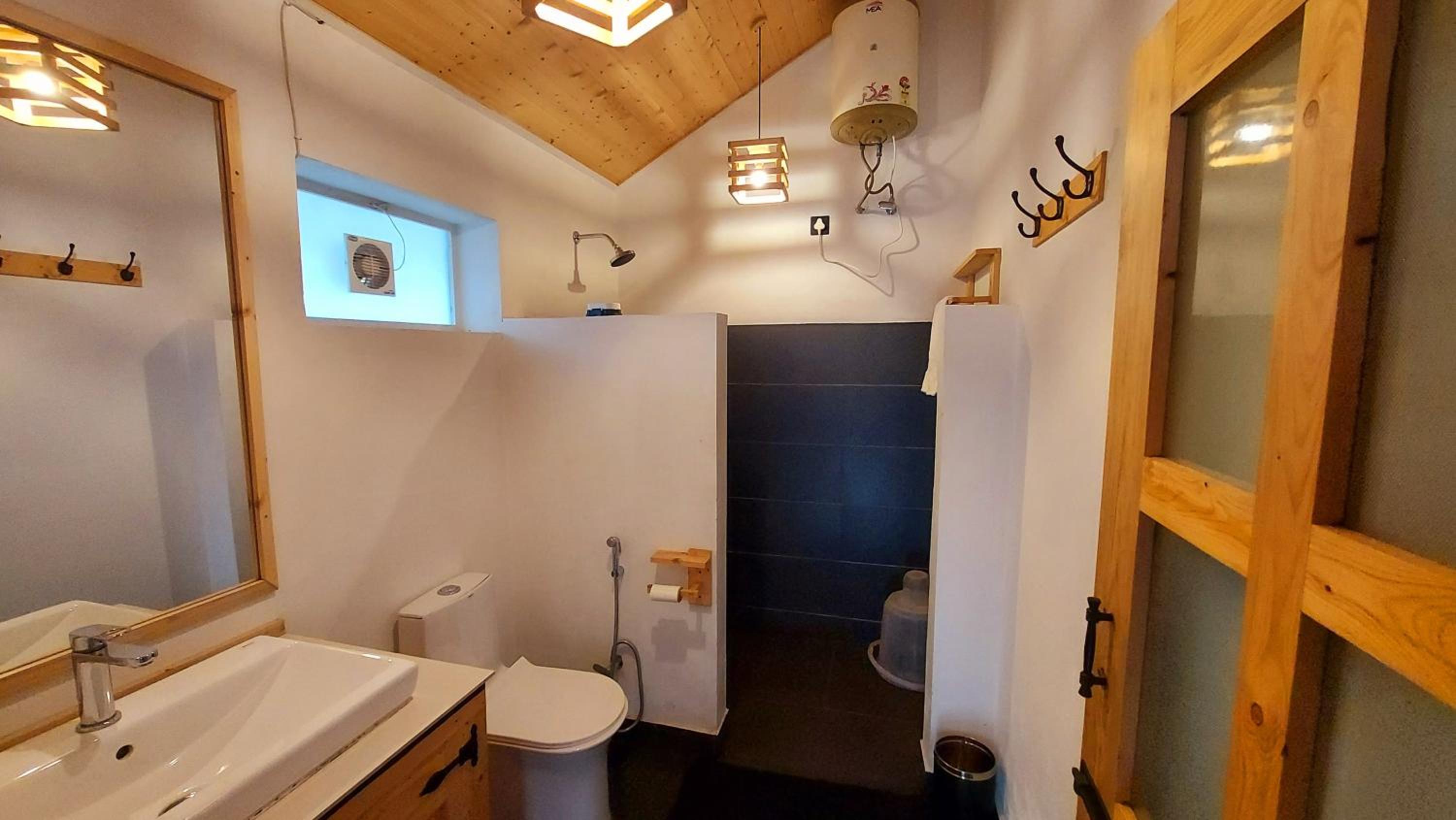 Deluxe Family Suite photo 2