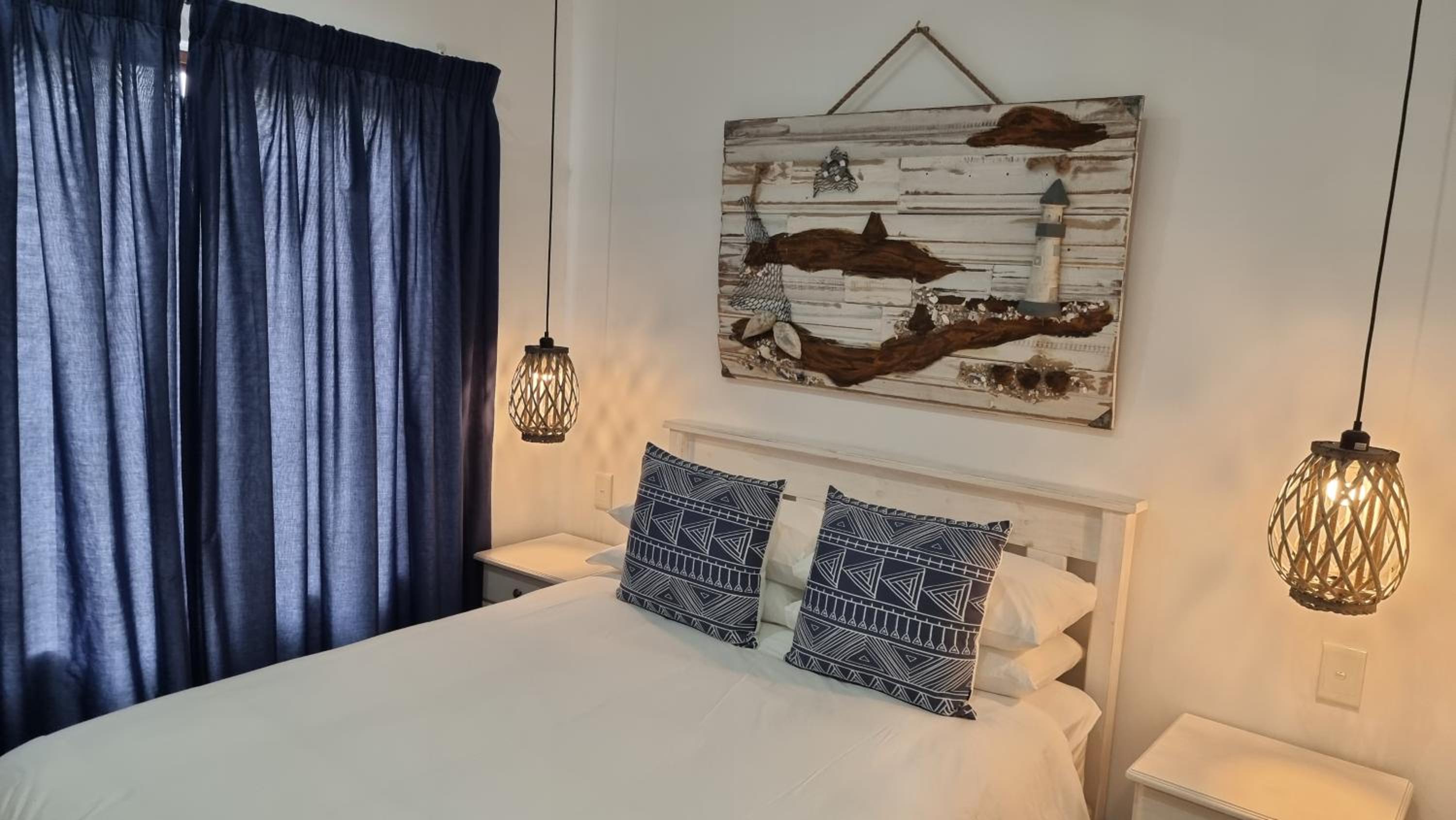 Two-Bedroom Apartment with Pool View - Photo 12