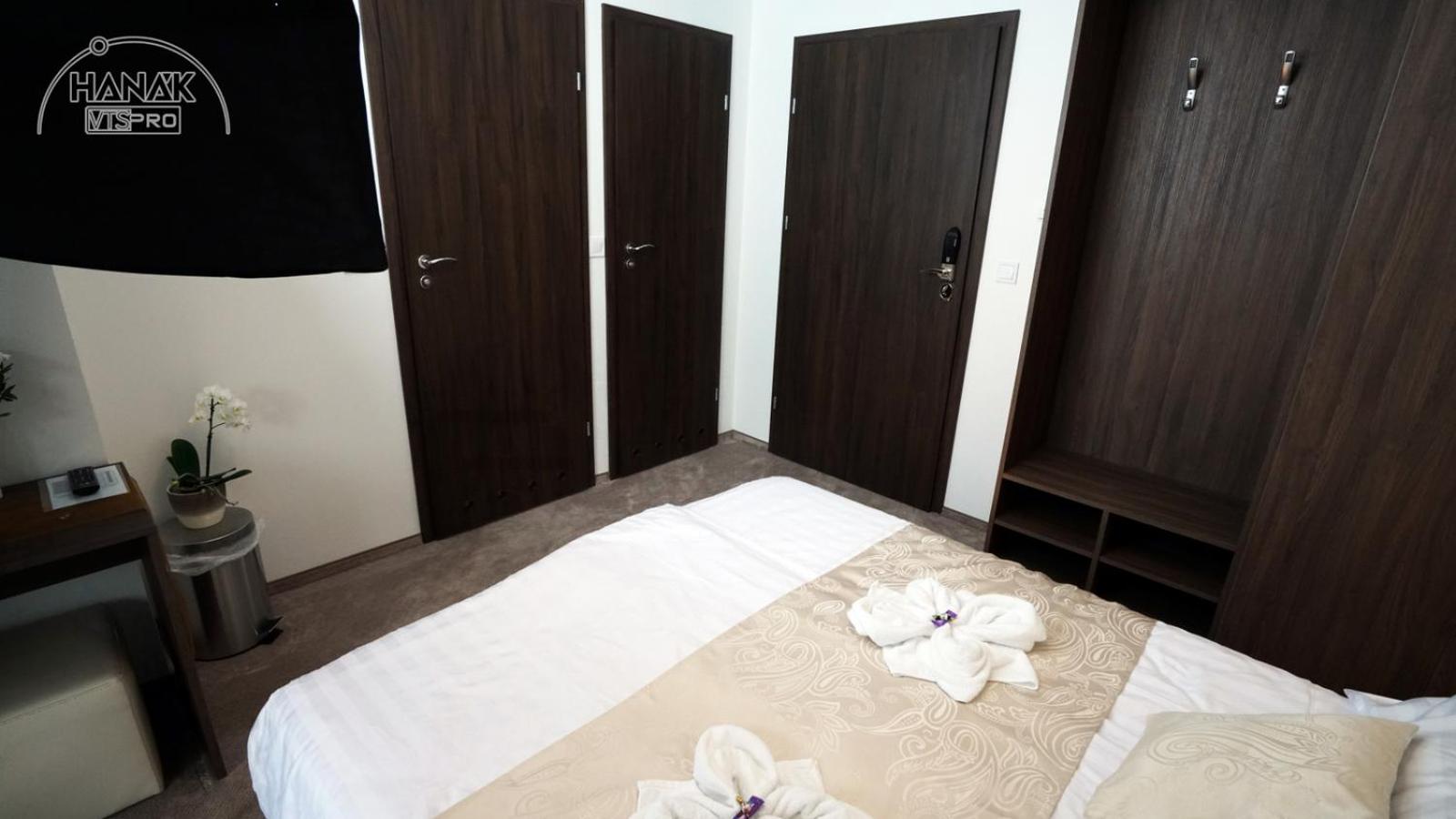 Standard Double Room photo 3