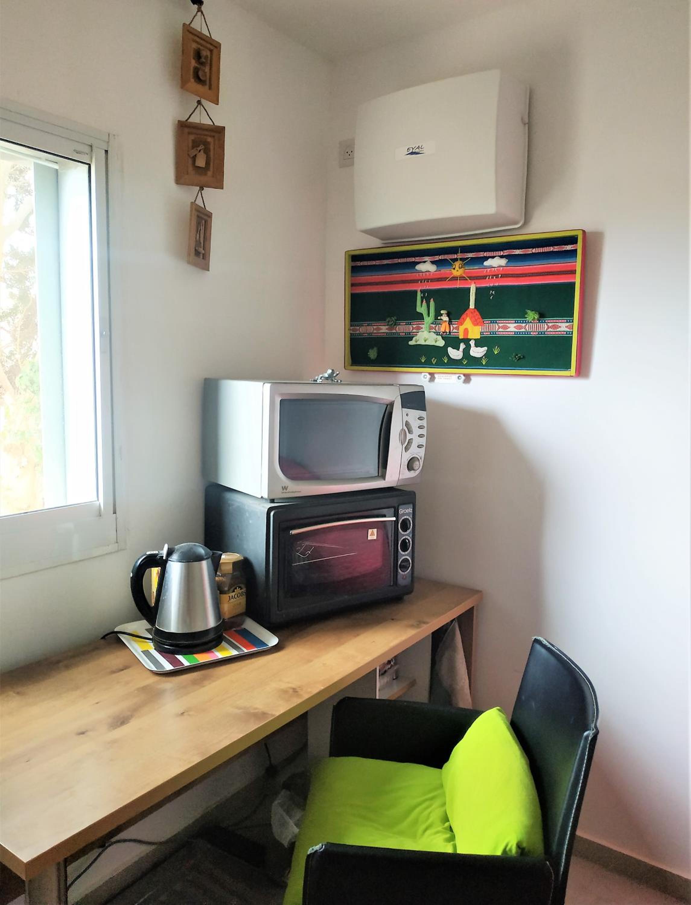 Budget Double Room - Photo 30