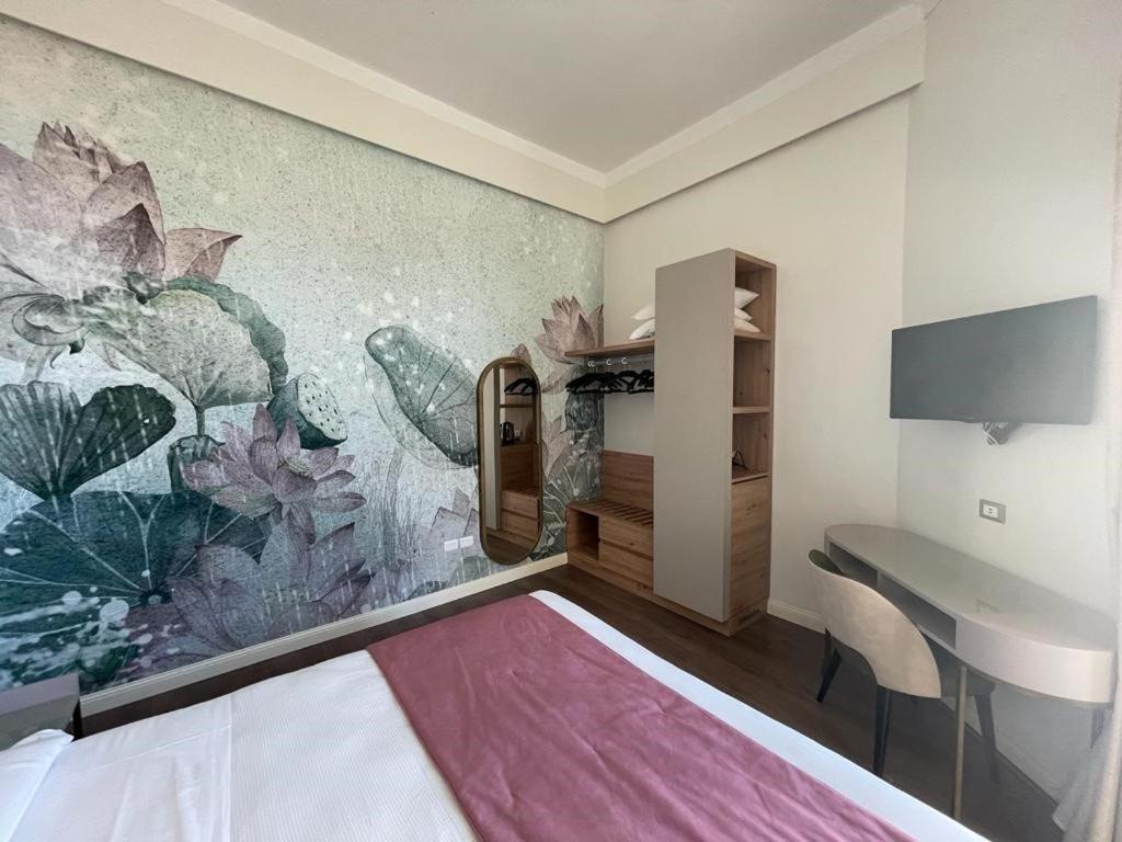 Comfort Triple Room with Side Sea View photo 2