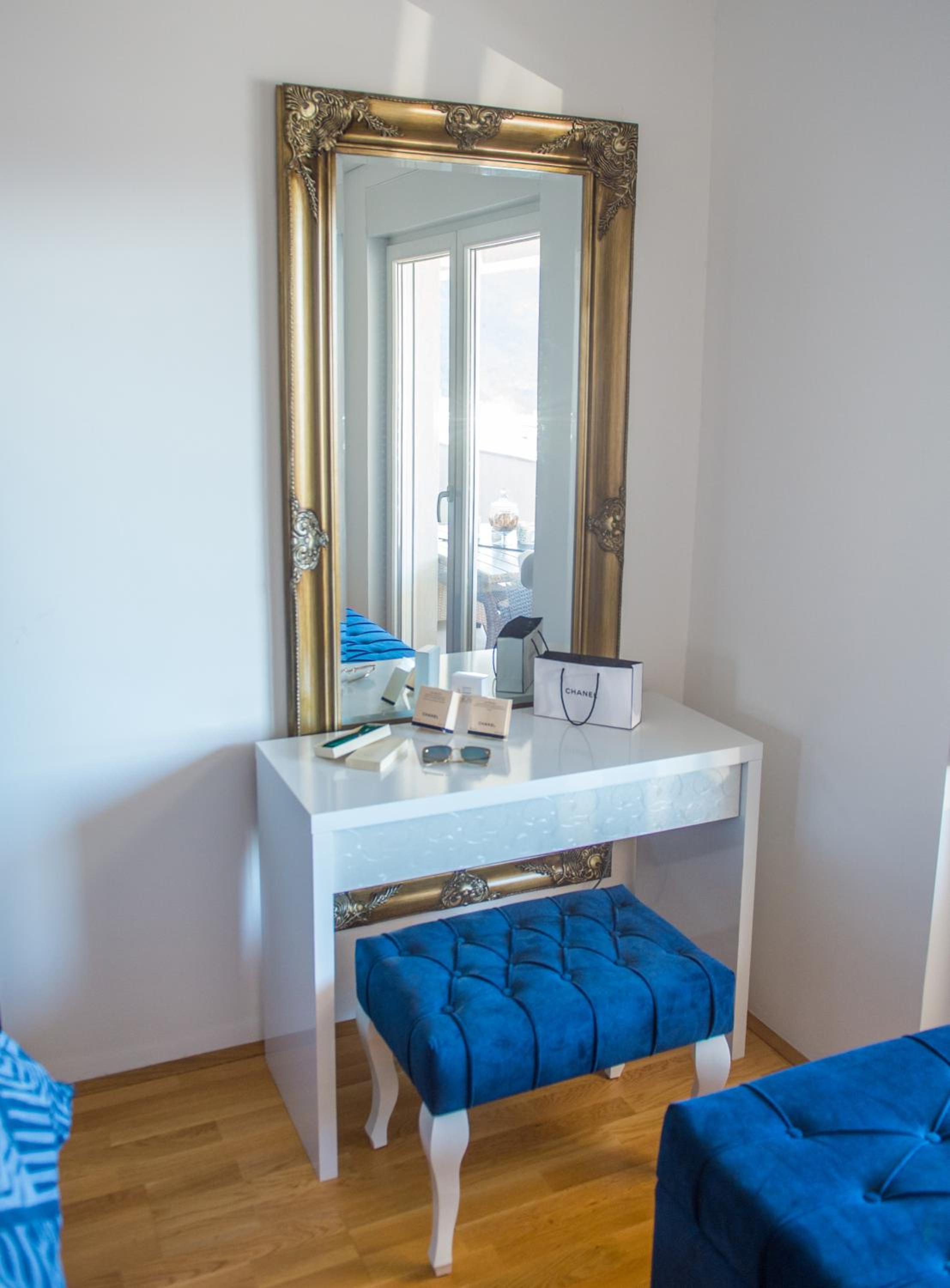 Two-Bedroom Apartment - Photo 34