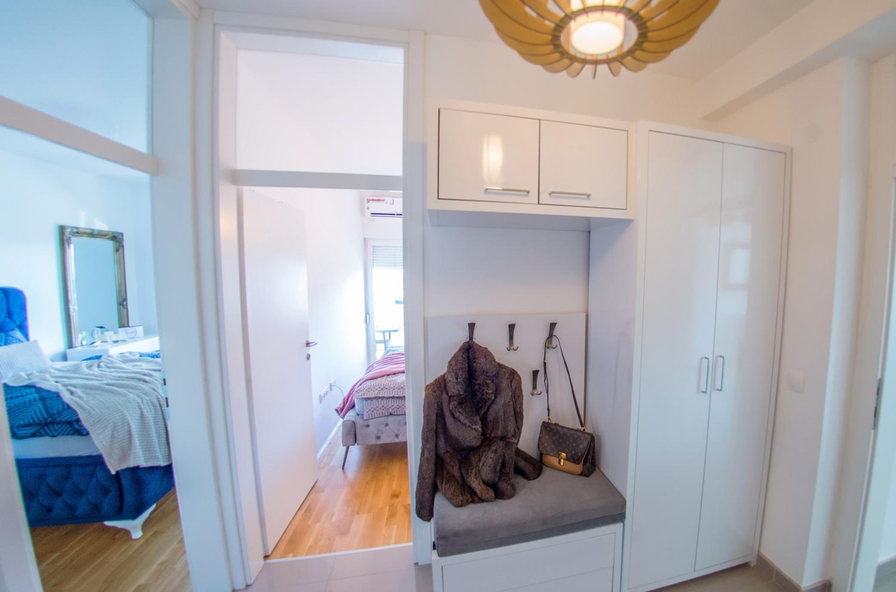 Two-Bedroom Apartment - Photo 31