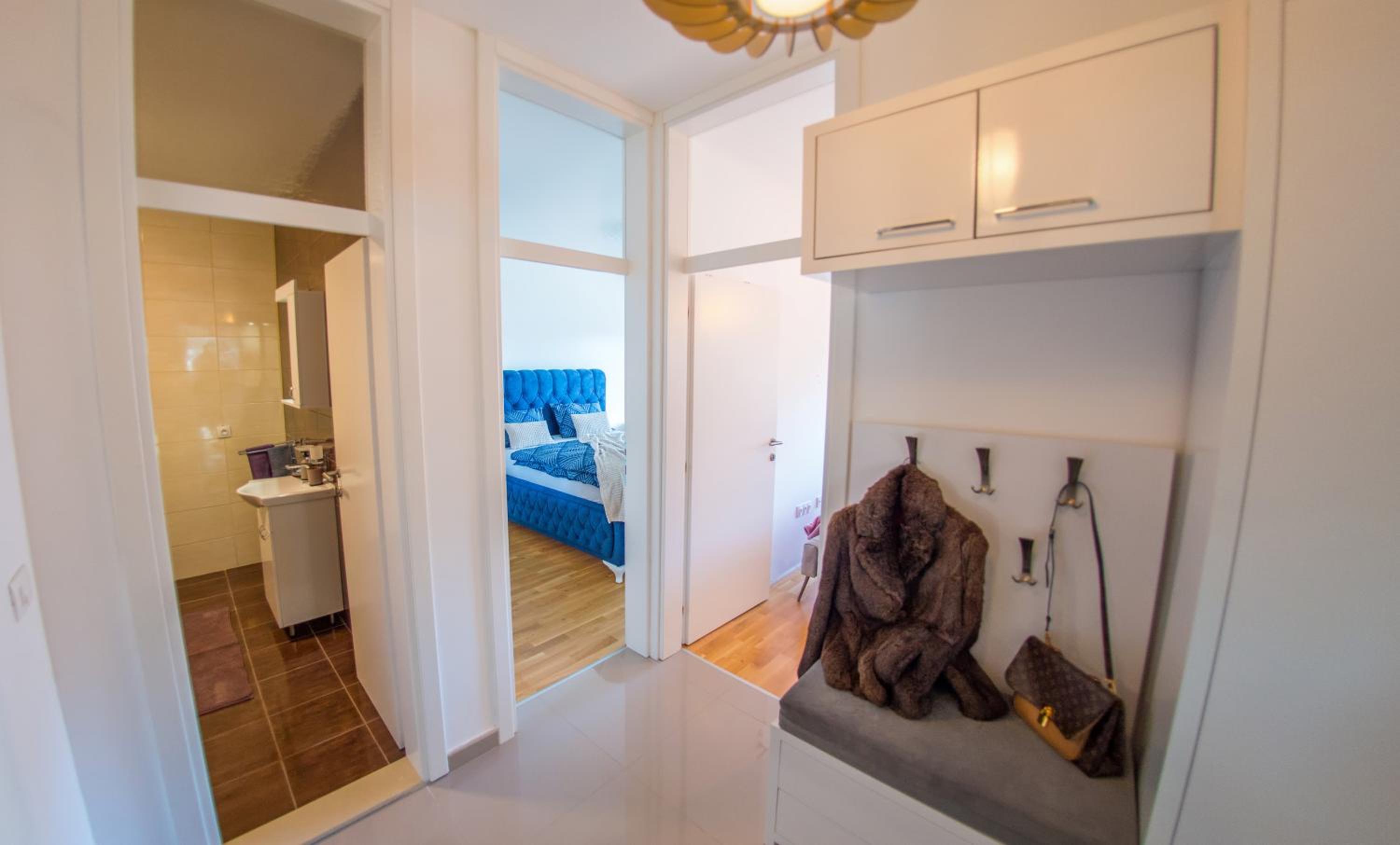 Two-Bedroom Apartment - Photo 26
