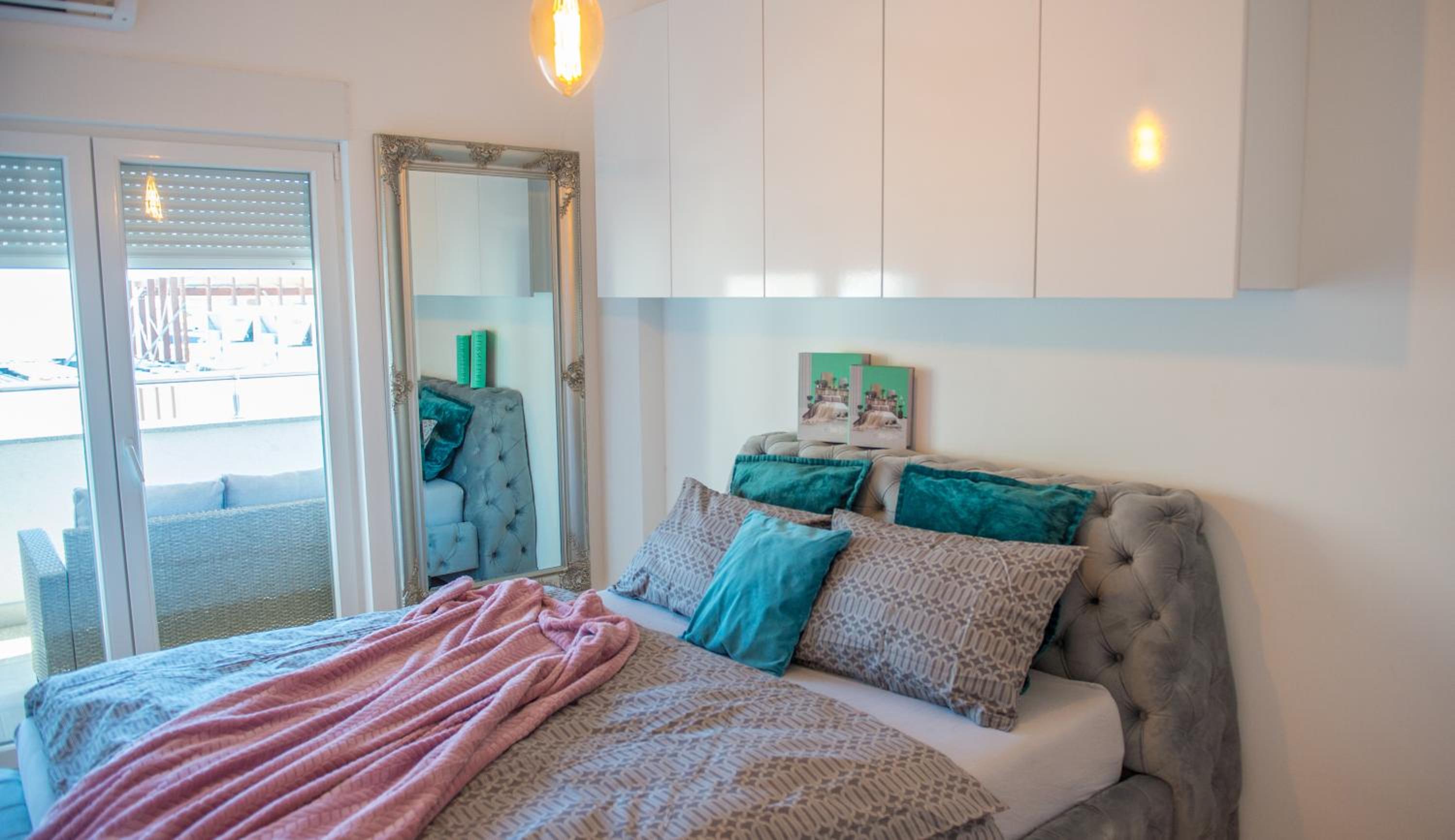 Two-Bedroom Apartment - Photo 22